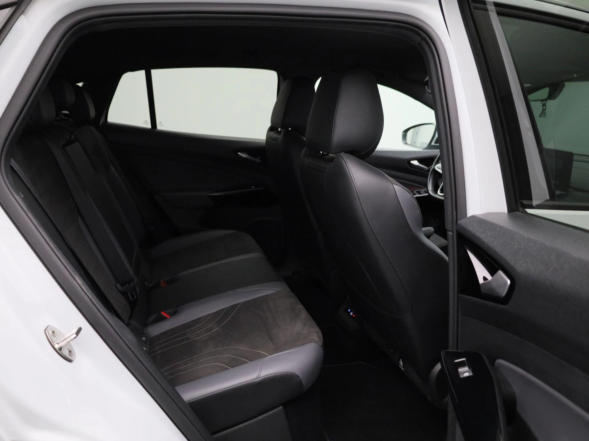 Volkswagen ID.5 Pro Business Advantage 77 kWh 204 PK|