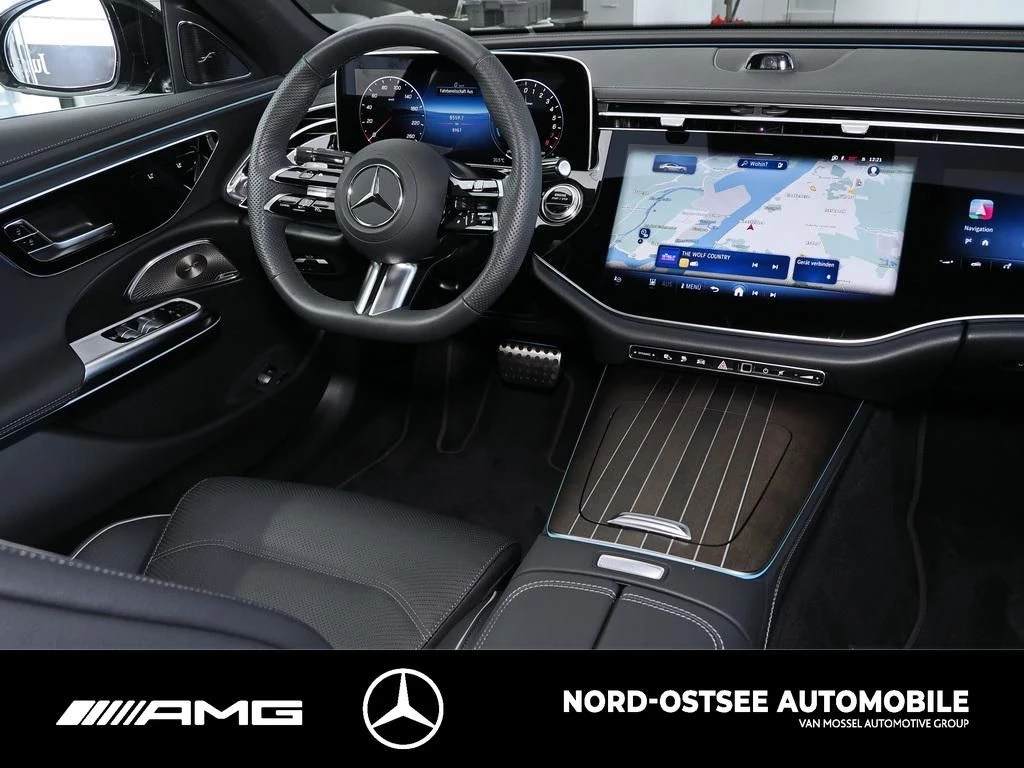 Mercedes-Benz E-Klasse 300 e AMG LEDER DISTRO SUPERSCREEN NIGHT SOUND AMG Line
