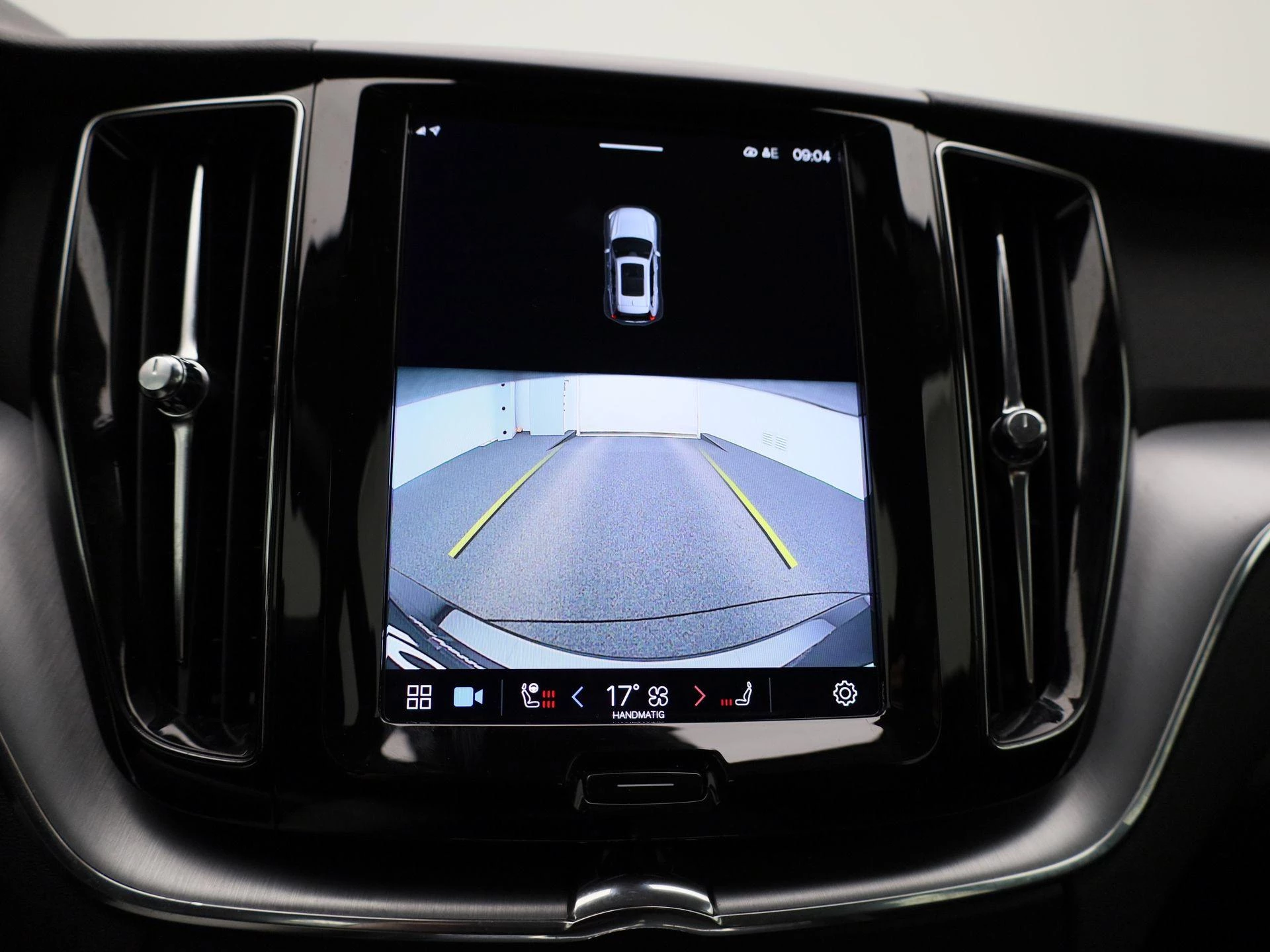 Volvo-XC60-image-21