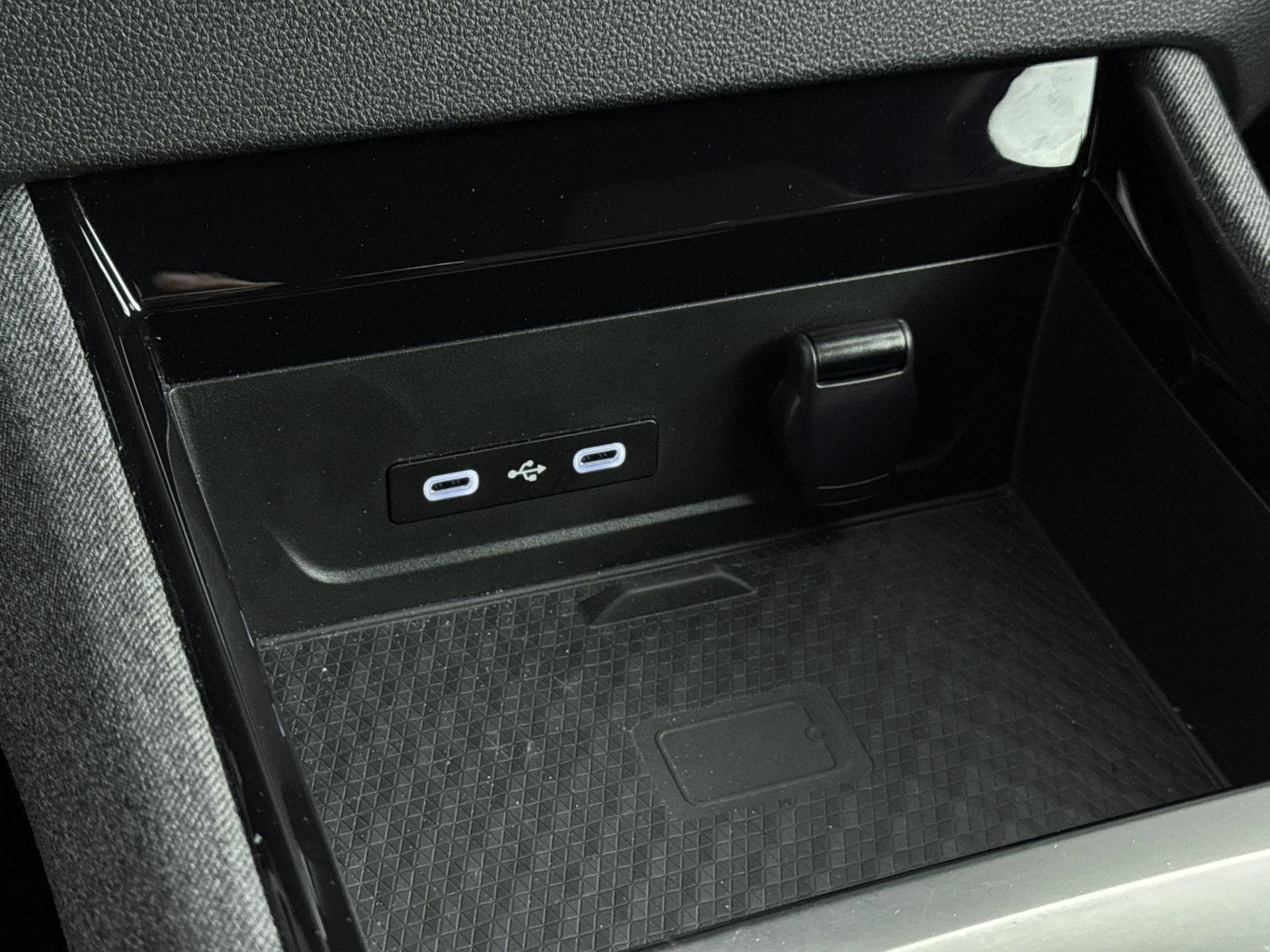 Renault-Austral-image-21