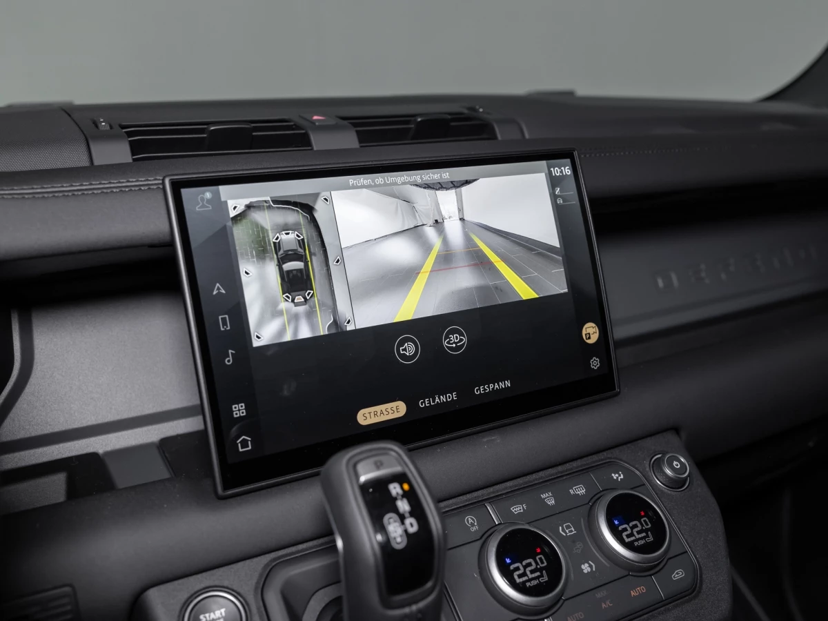 Land Rover-Defender-image-17