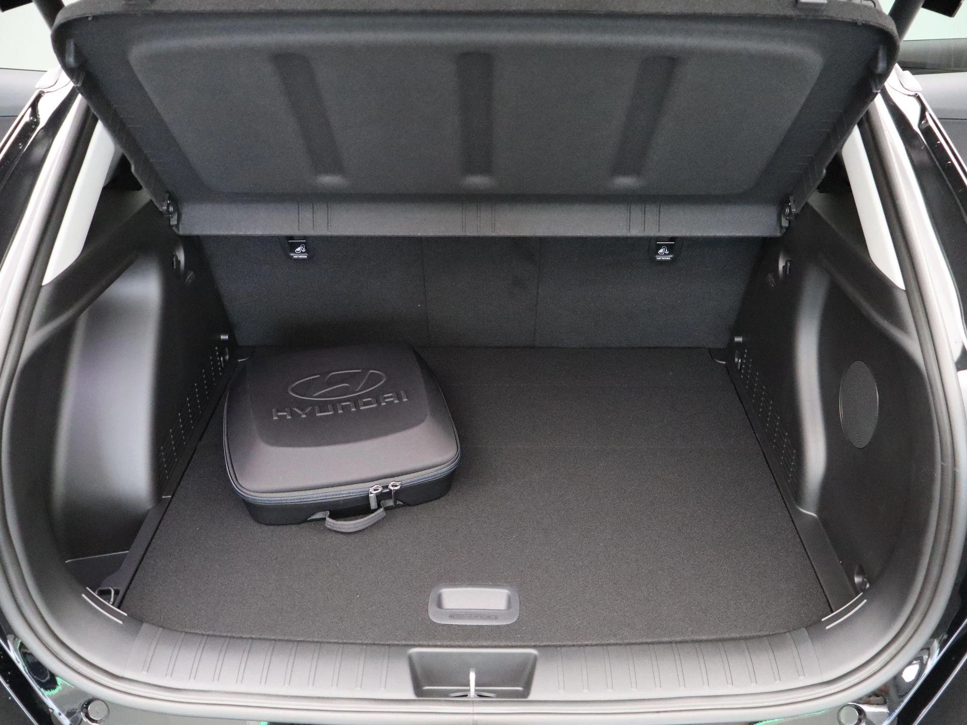 Hyundai-Kona-image-33