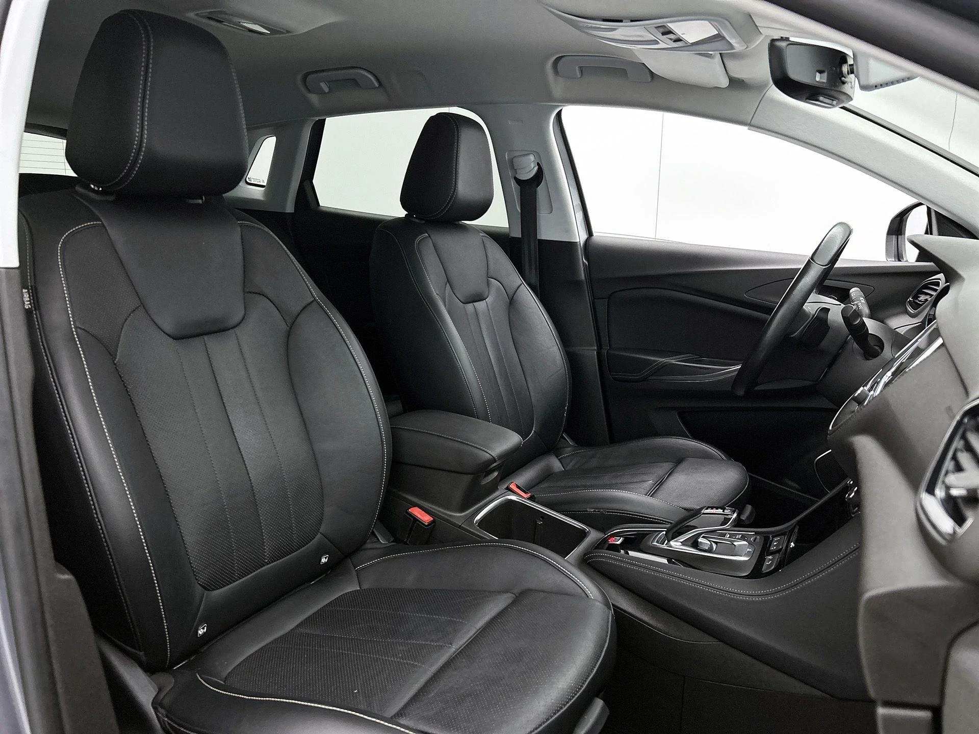 Opel-Grandland X-image-38