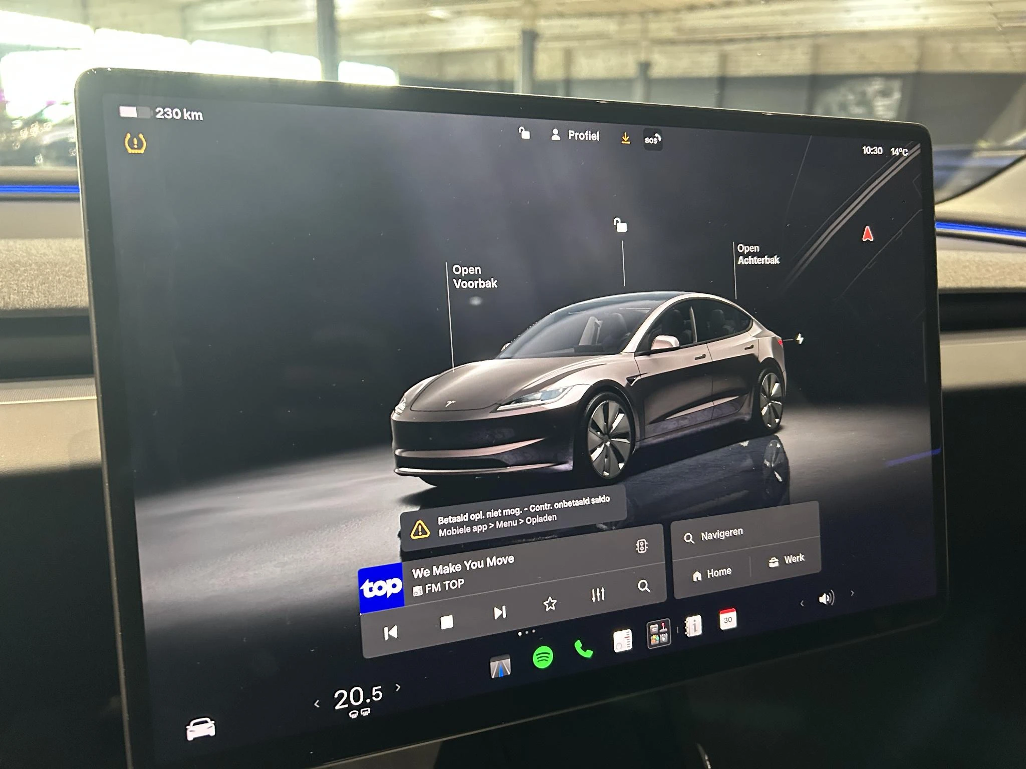 Tesla-Model 3-image-10