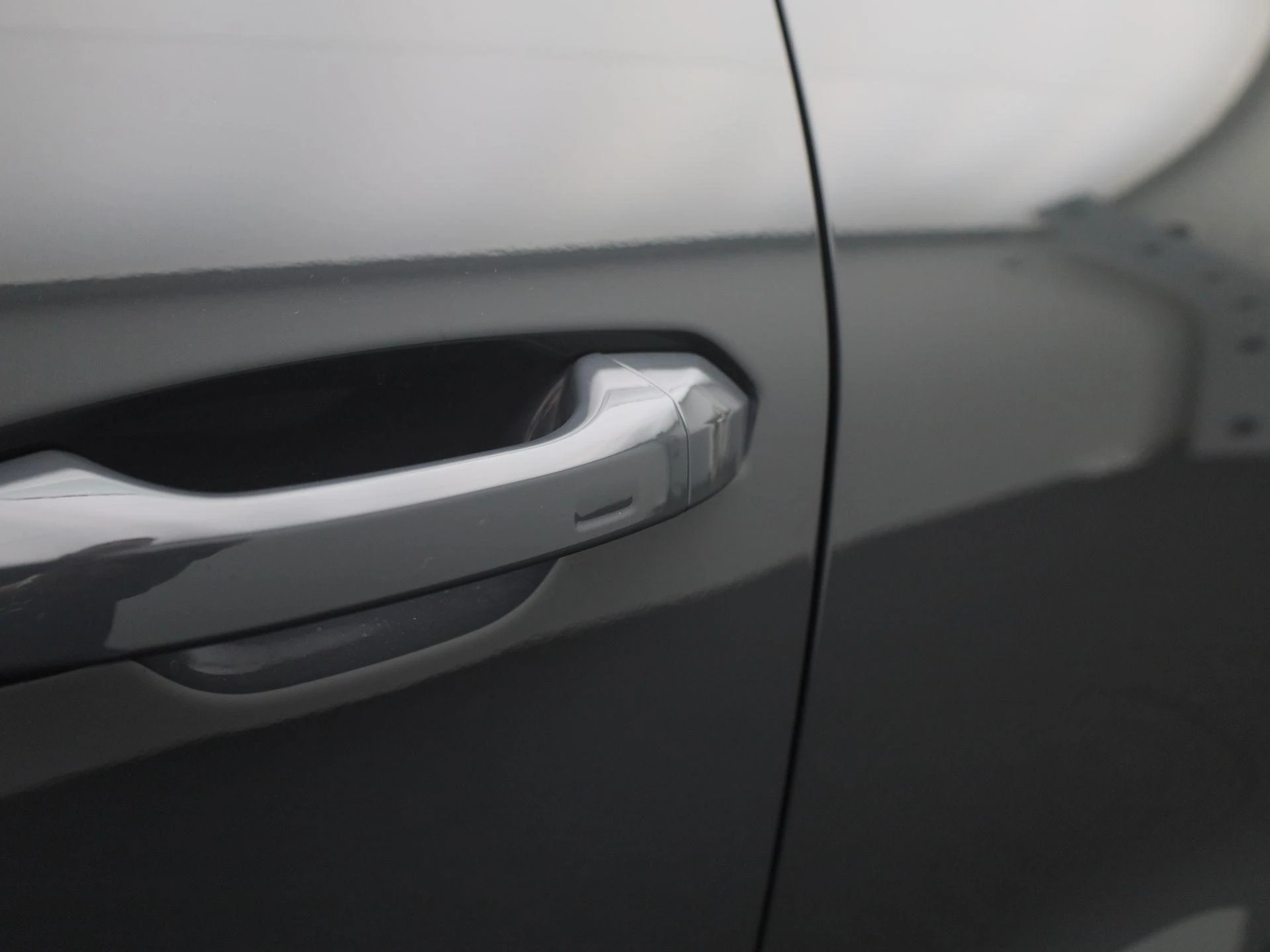Audi-Q6 e-tron-image-19