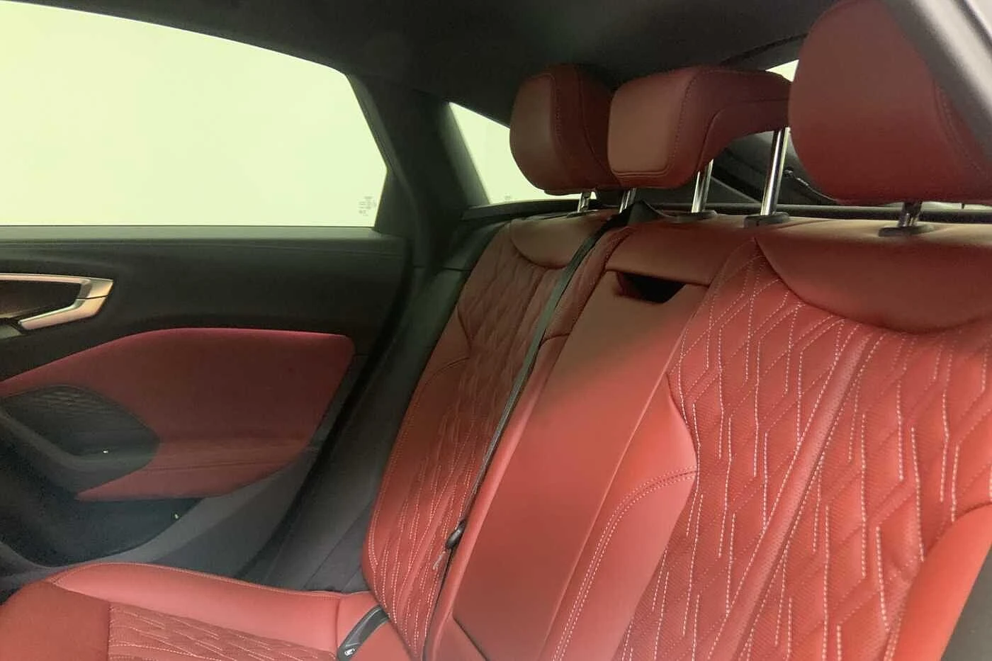 Audi-S5-image-9