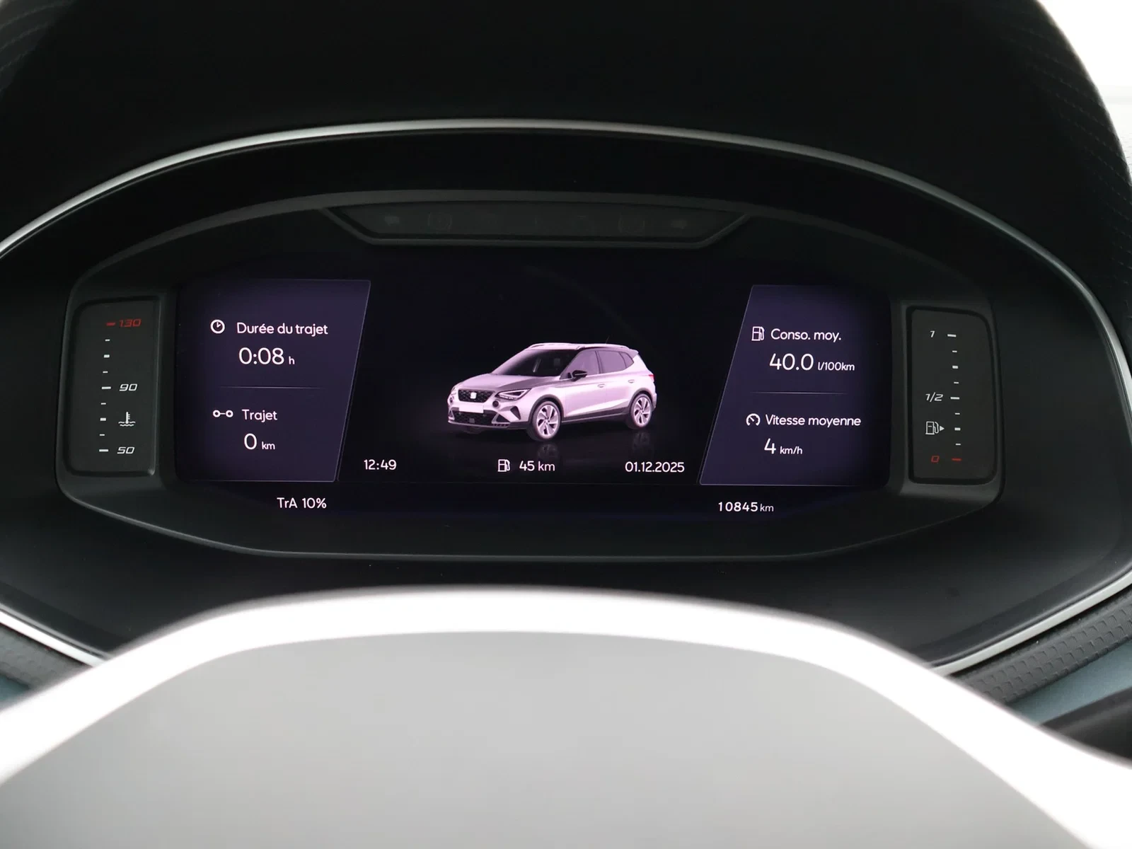 SEAT-Arona-image-19