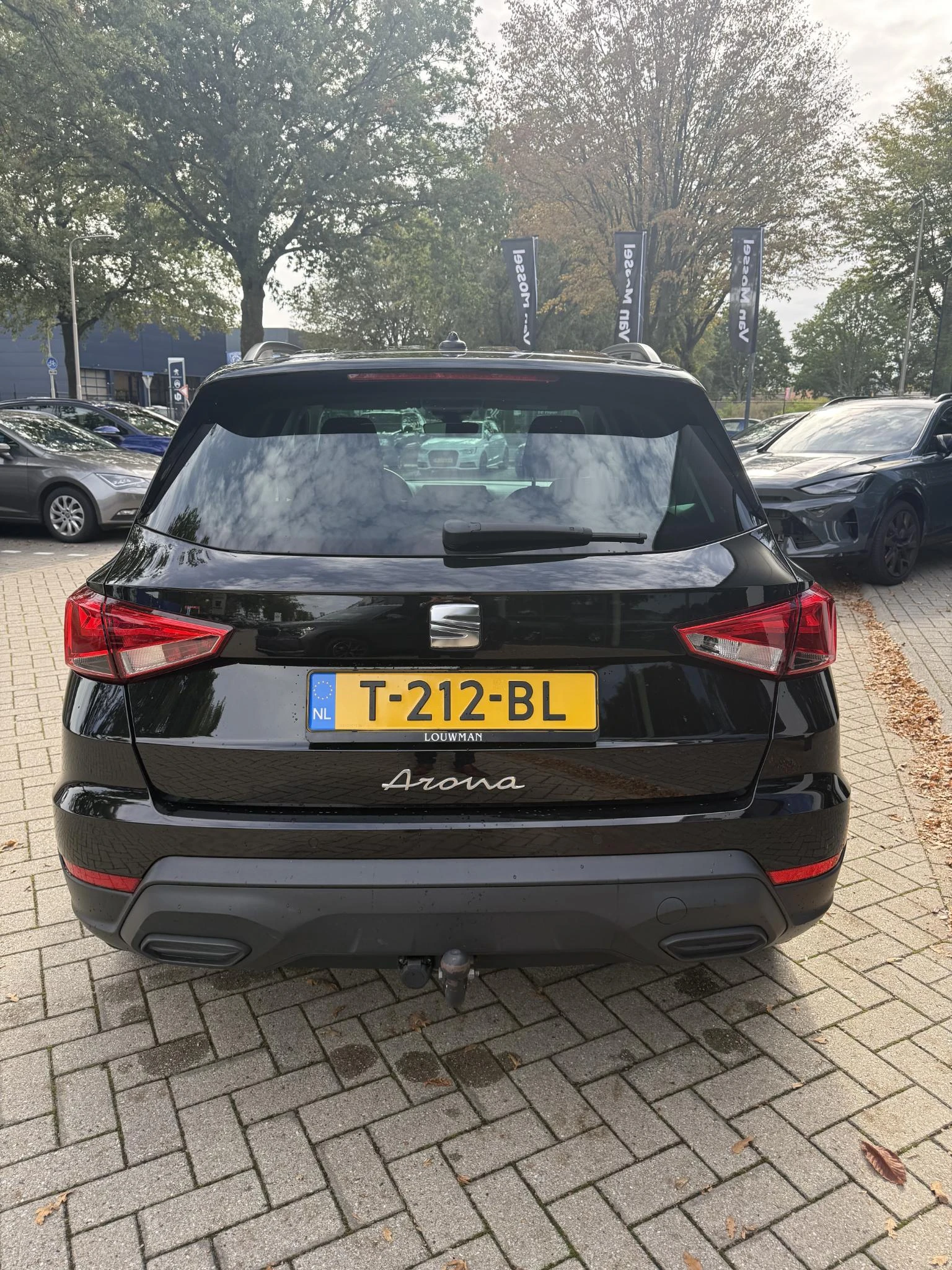SEAT-Arona-image-2