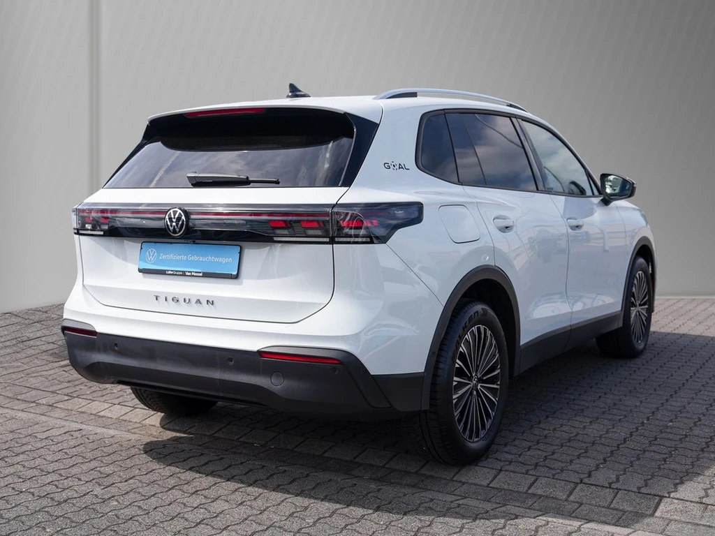 Volkswagen-Tiguan-image-3