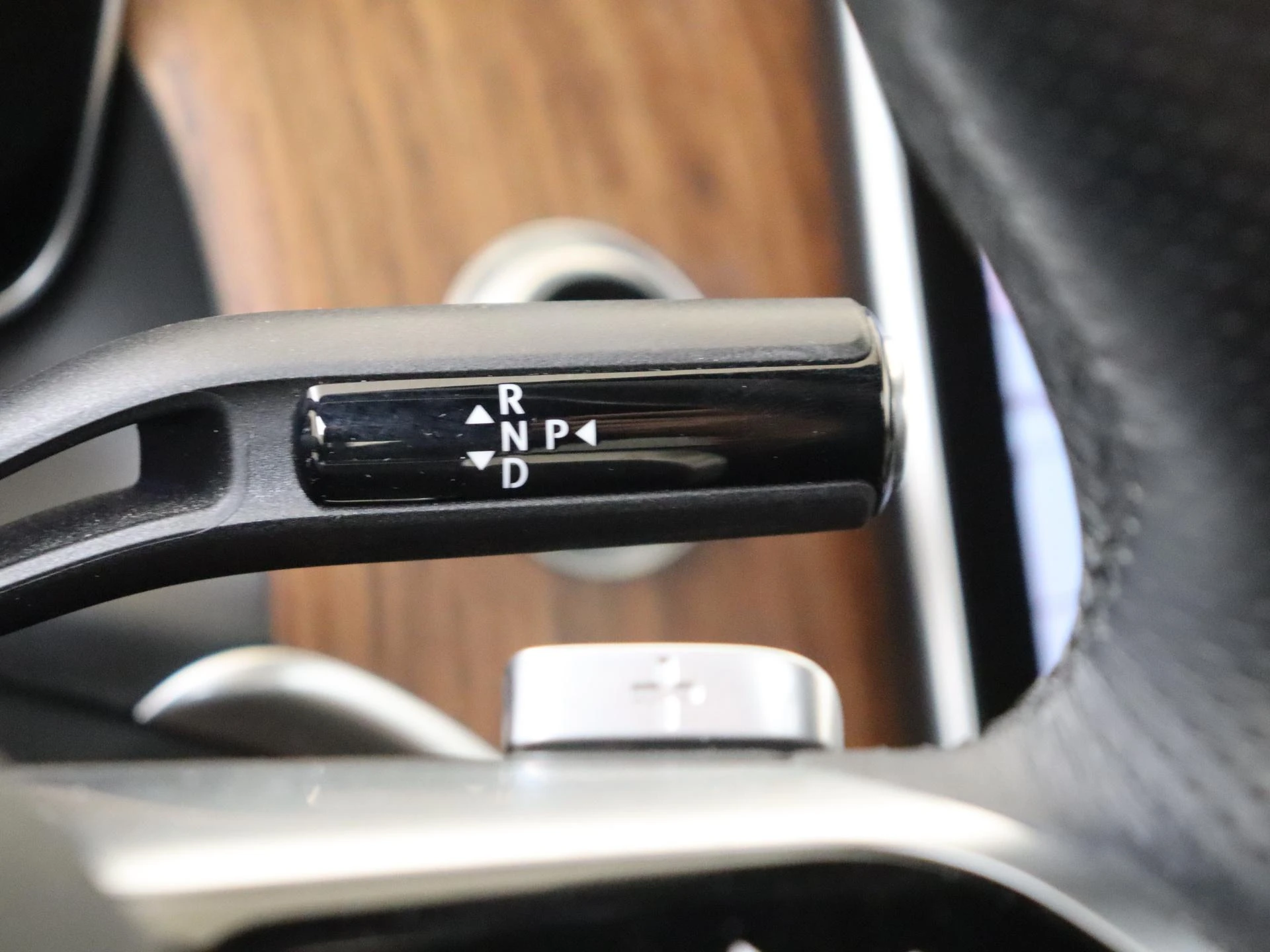 Mercedes-Benz-GLC-image-14