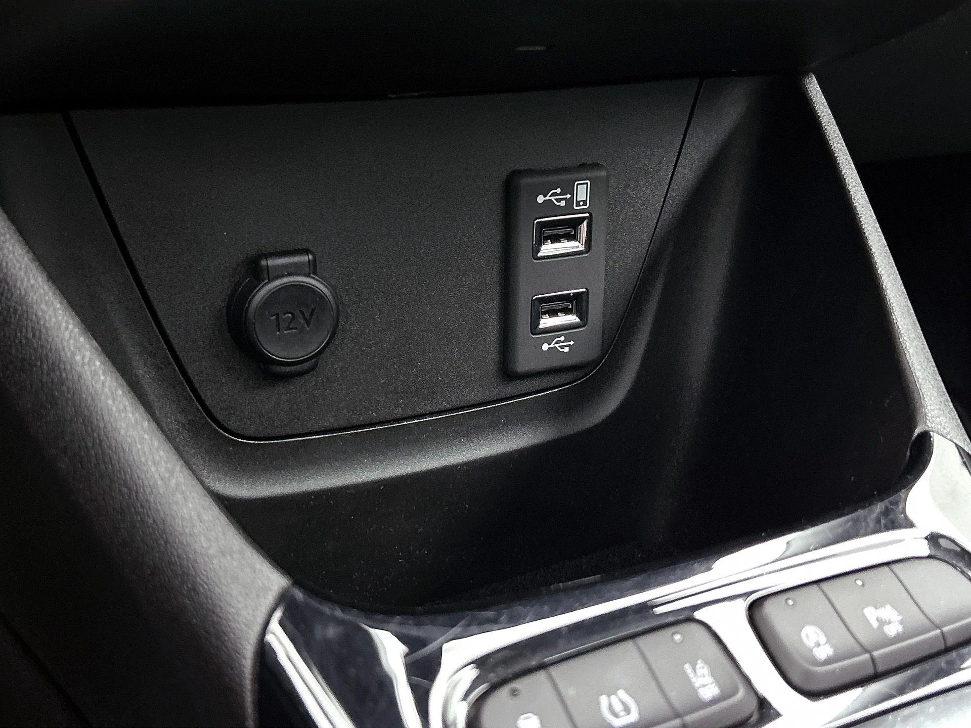 Opel-Crossland X-image-36