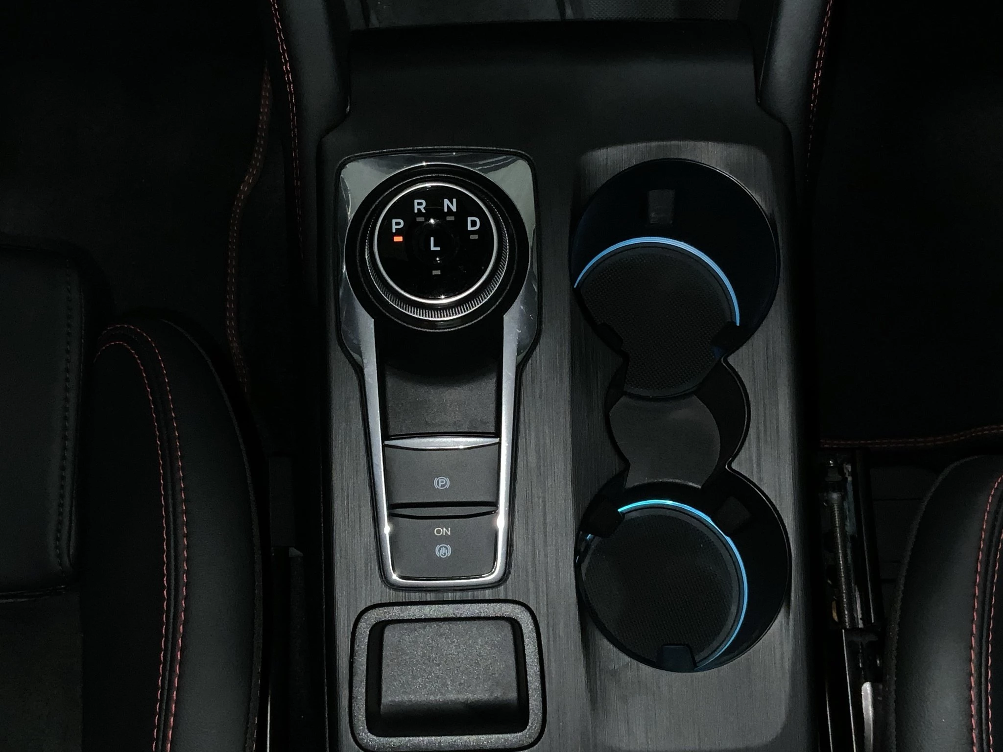 Ford-Kuga-image-19