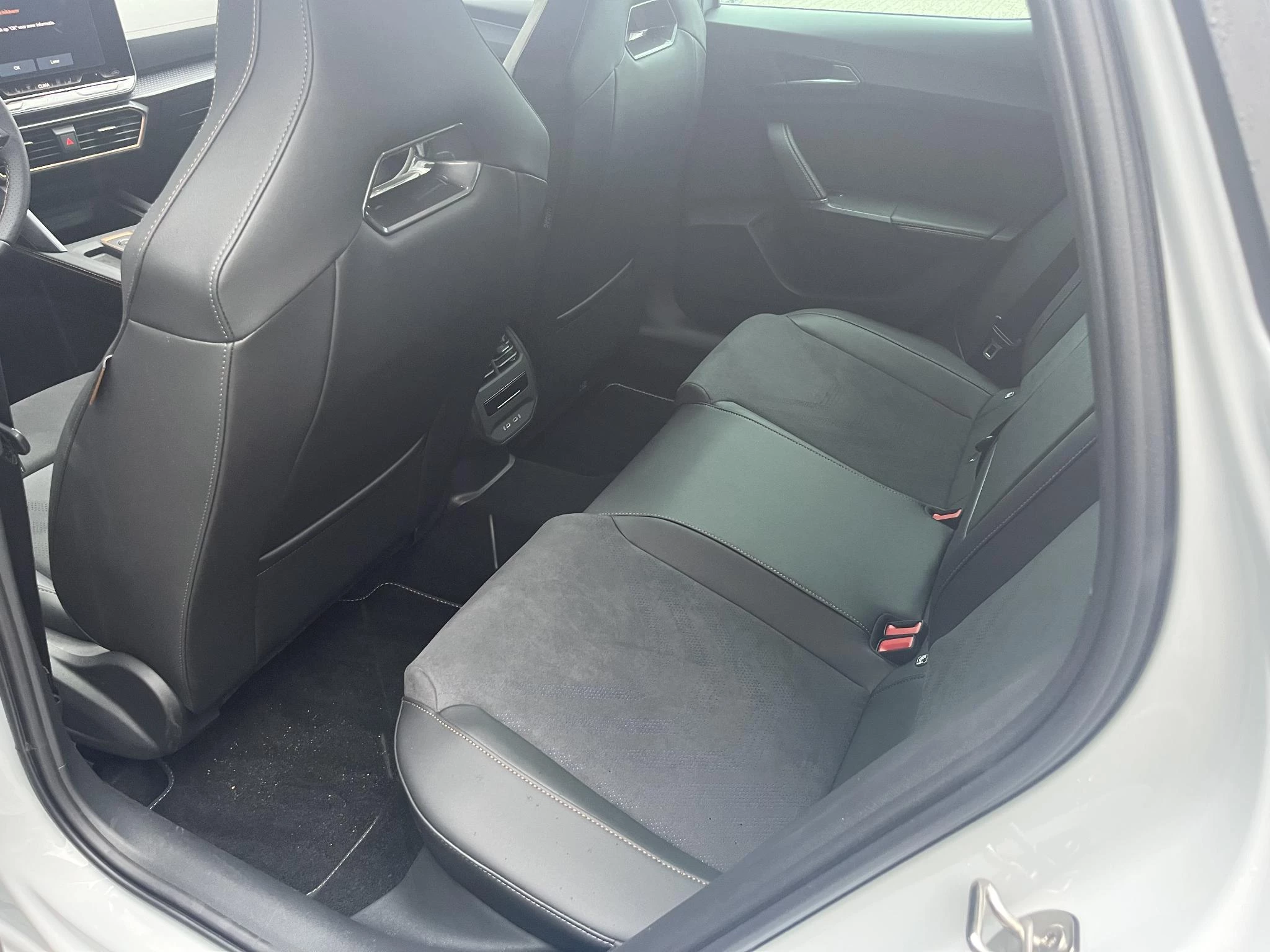 CUPRA-Leon-image-7