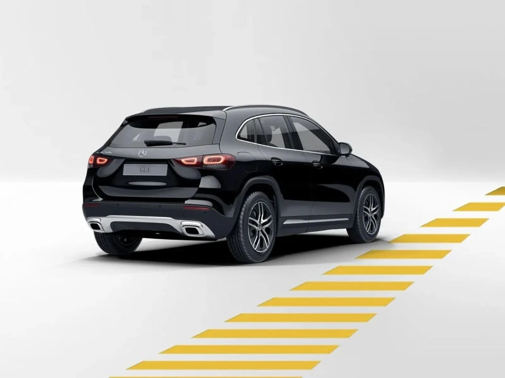 Mercedes-Benz-GLA 250 e-image-6