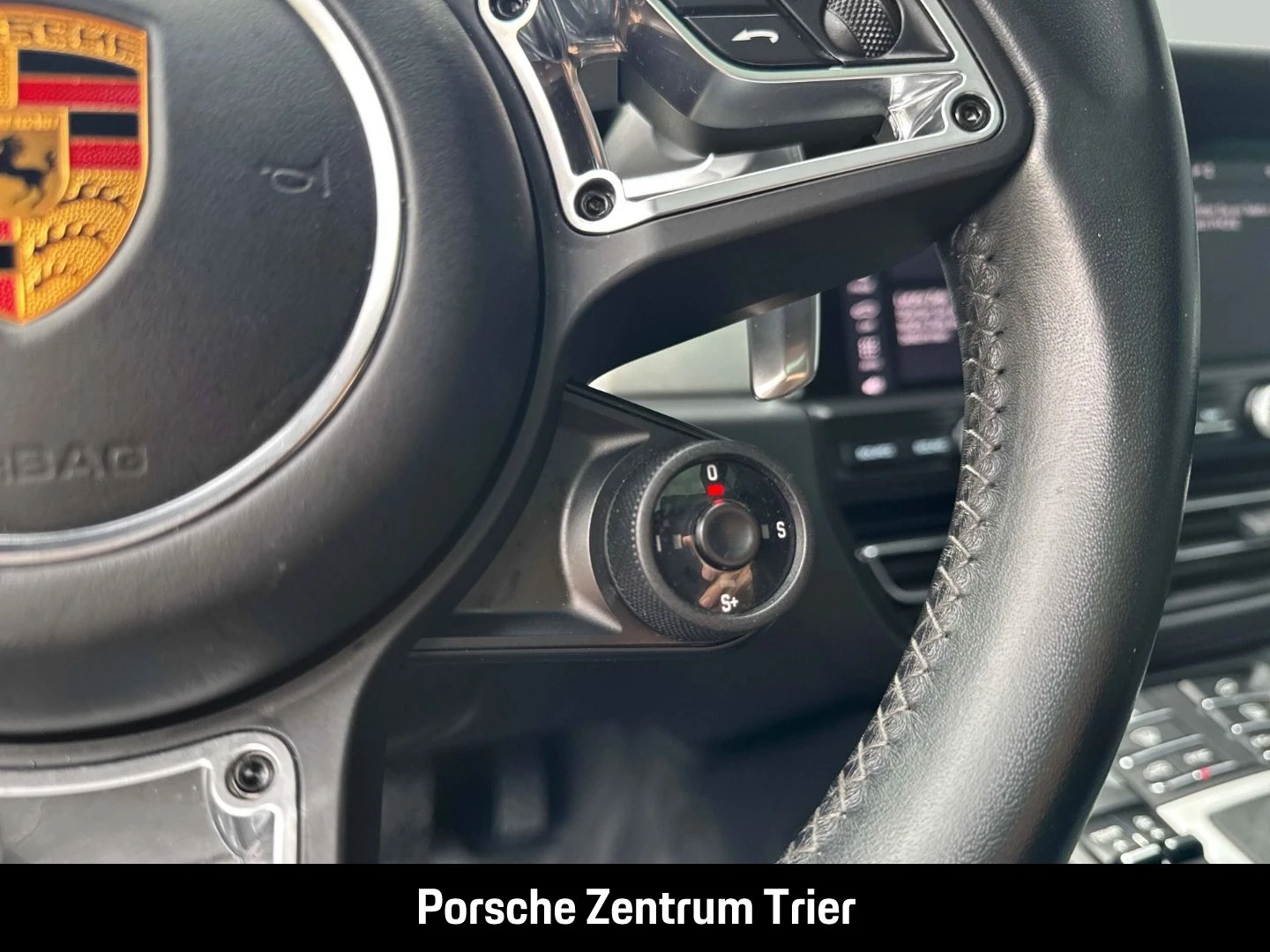 Porsche-Macan-image-18