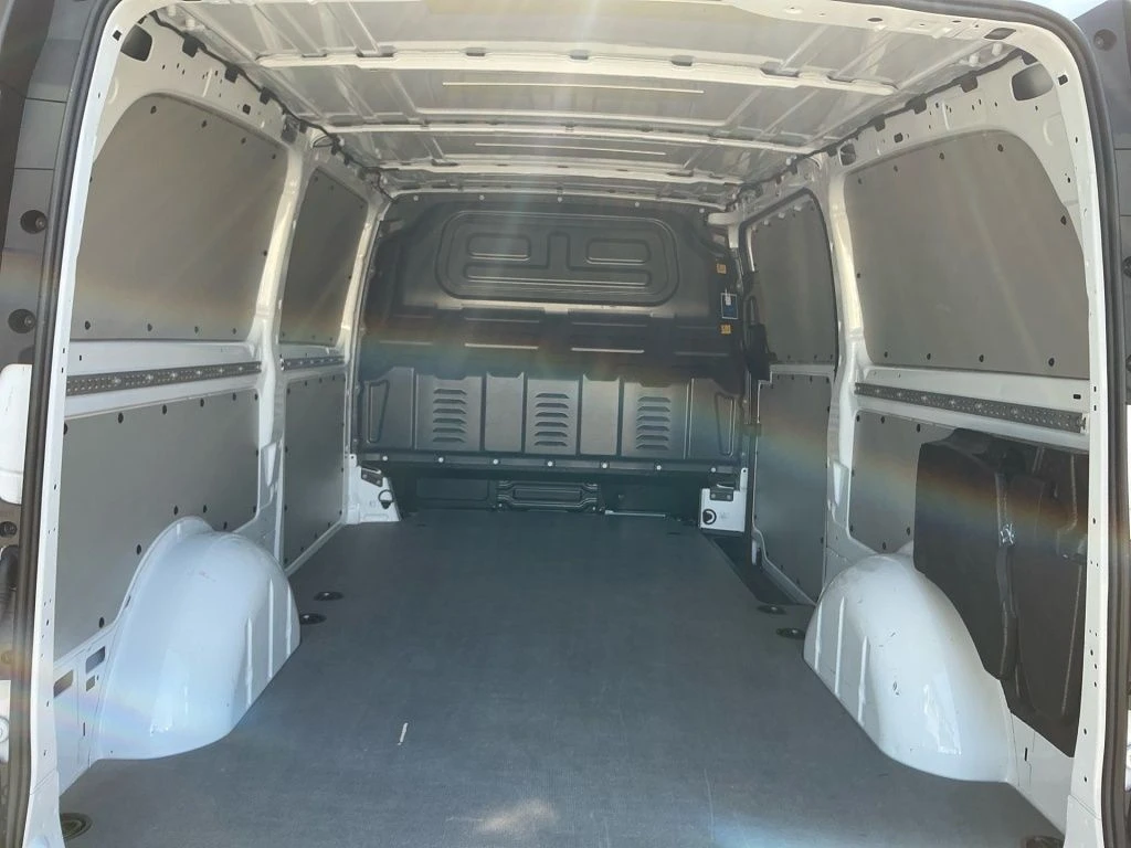 Mercedes-Benz-Vito 116-image-9