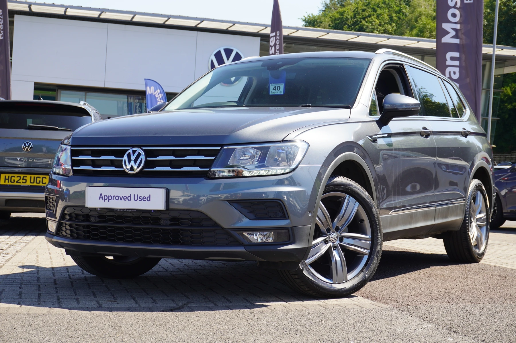 Volkswagen-Tiguan Allspace-image-49