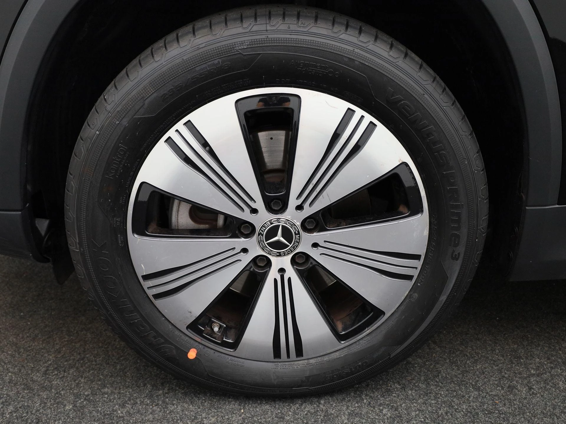 Mercedes-Benz-EQA-image-15