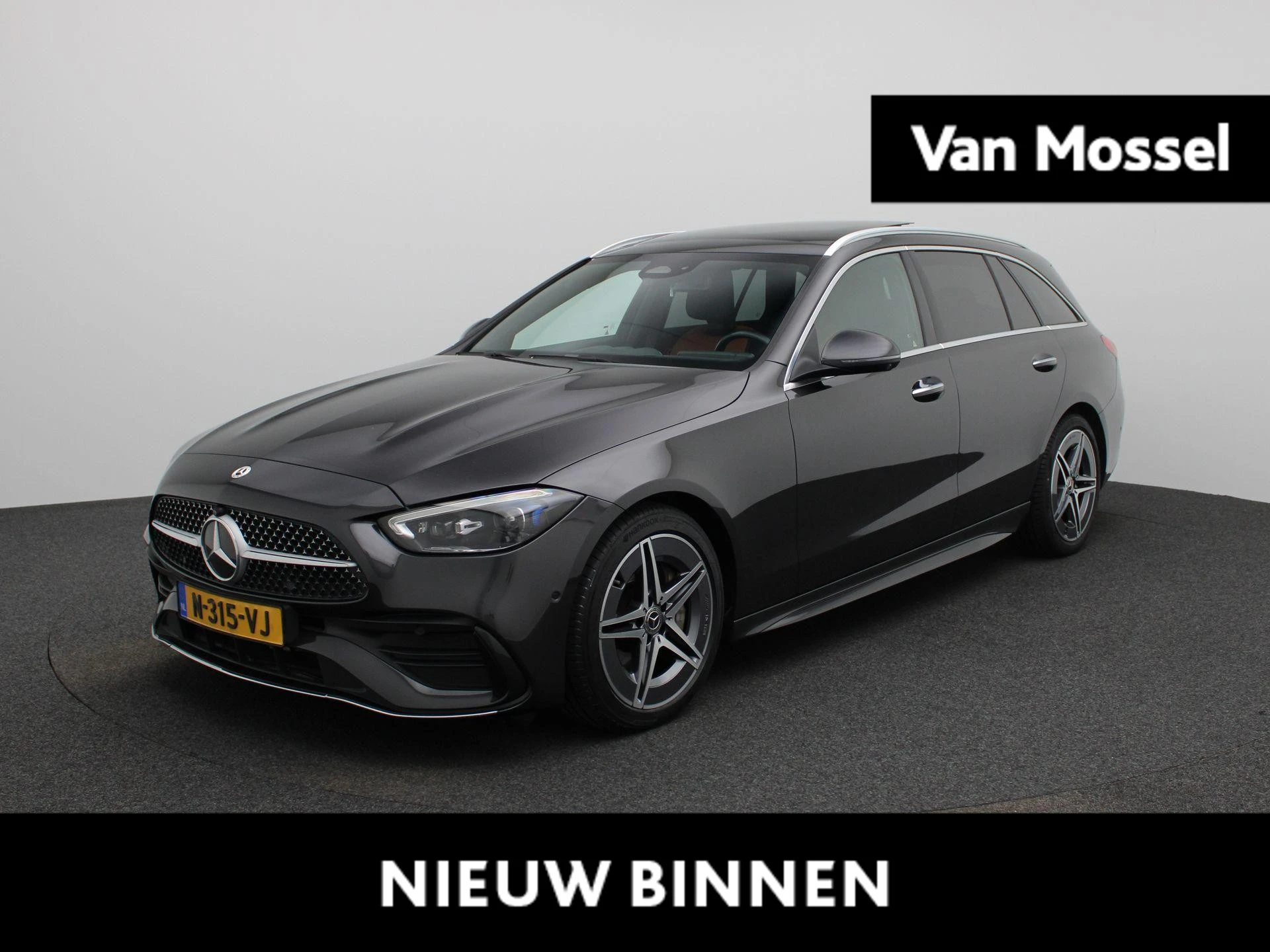 Mercedes-Benz-C-Klasse-image-0