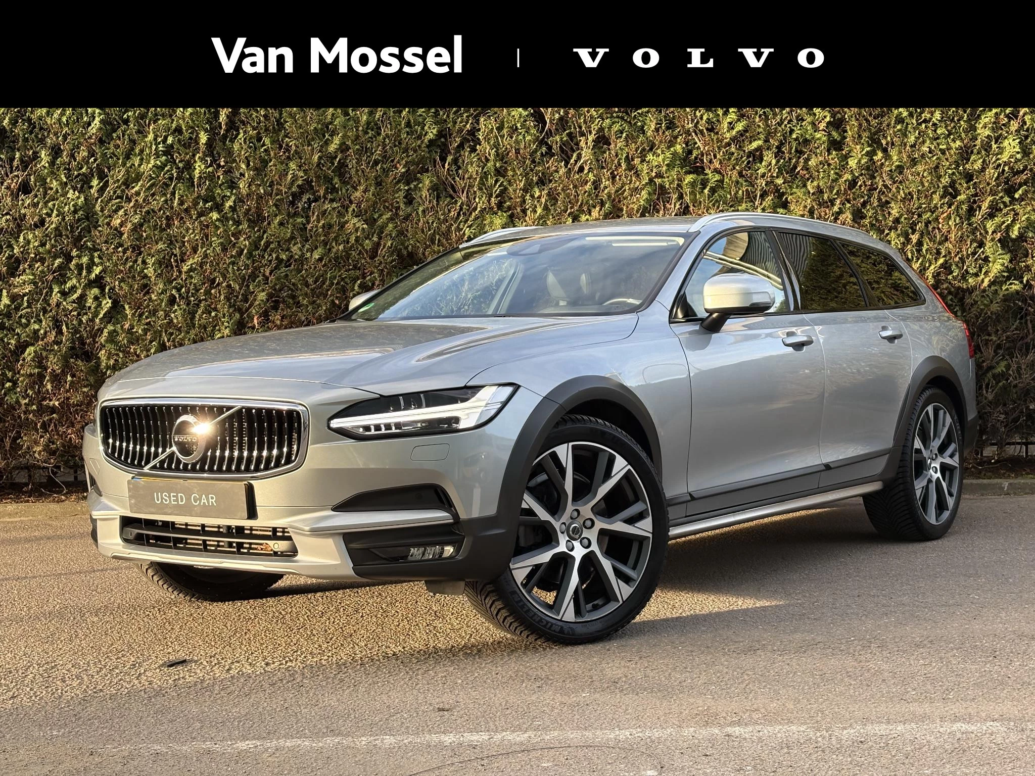 Volvo-V90-image-0