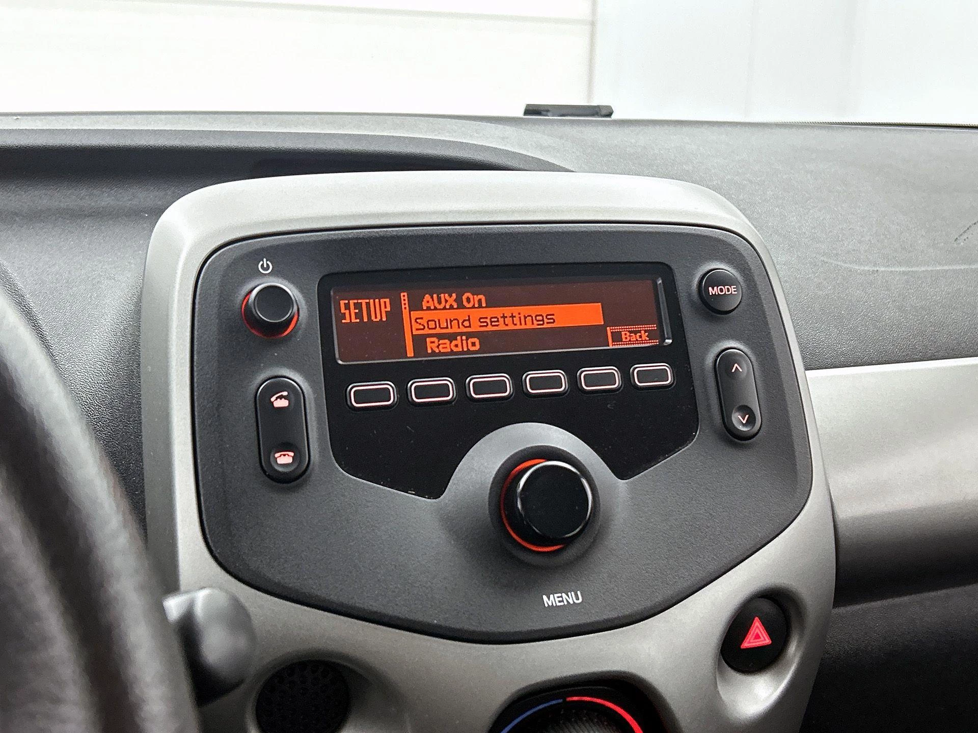 Peugeot-108-image-24