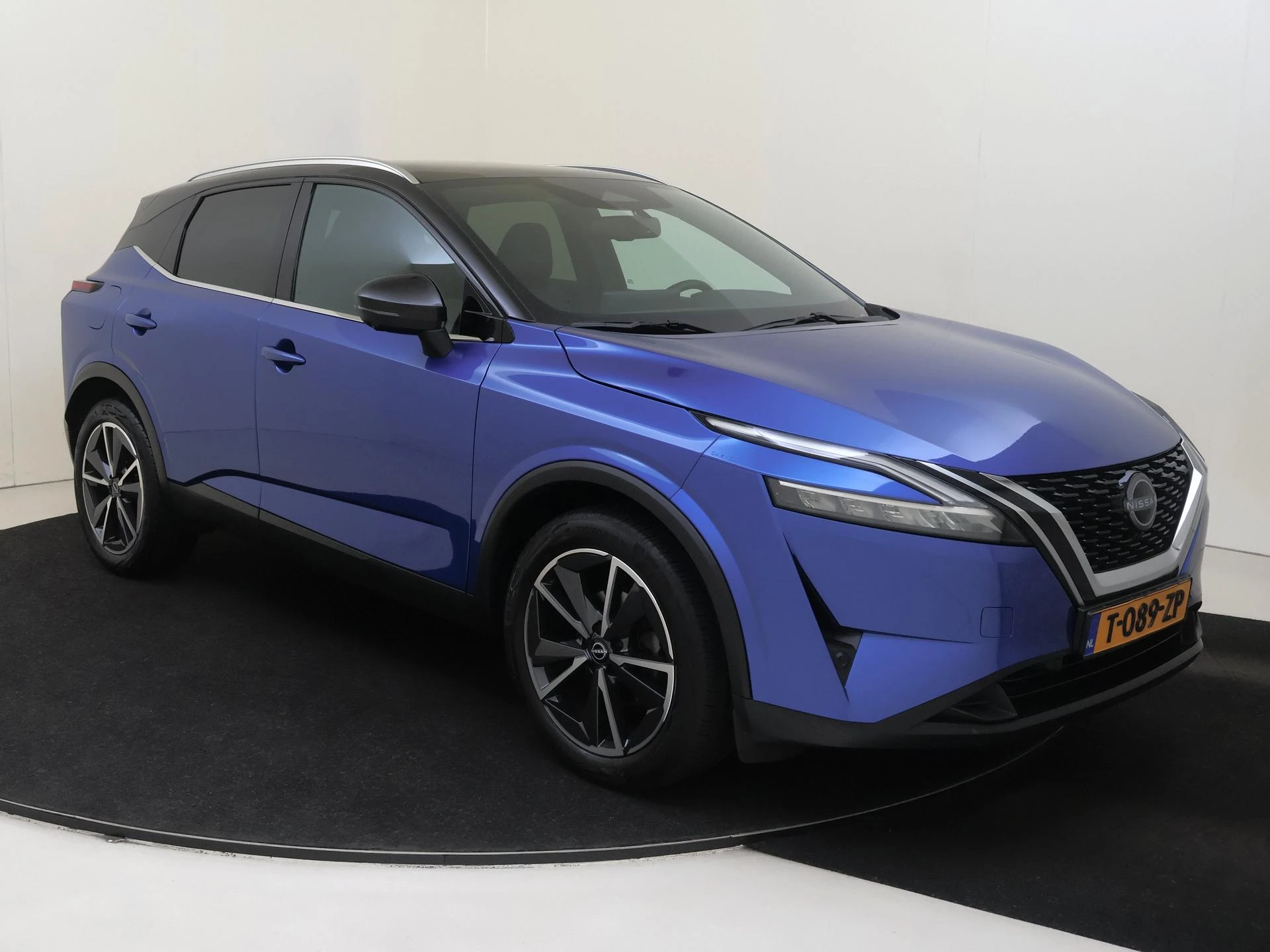 Nissan-QASHQAI-image-1