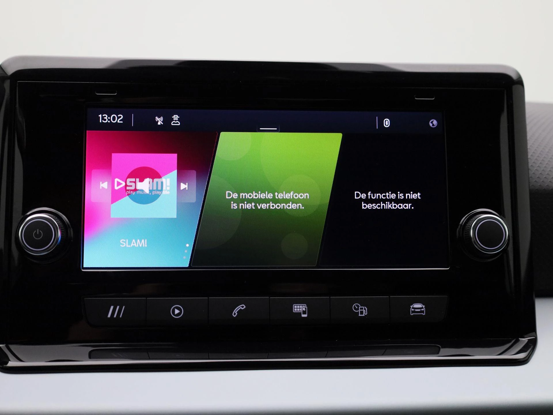 SEAT-Arona-image-14