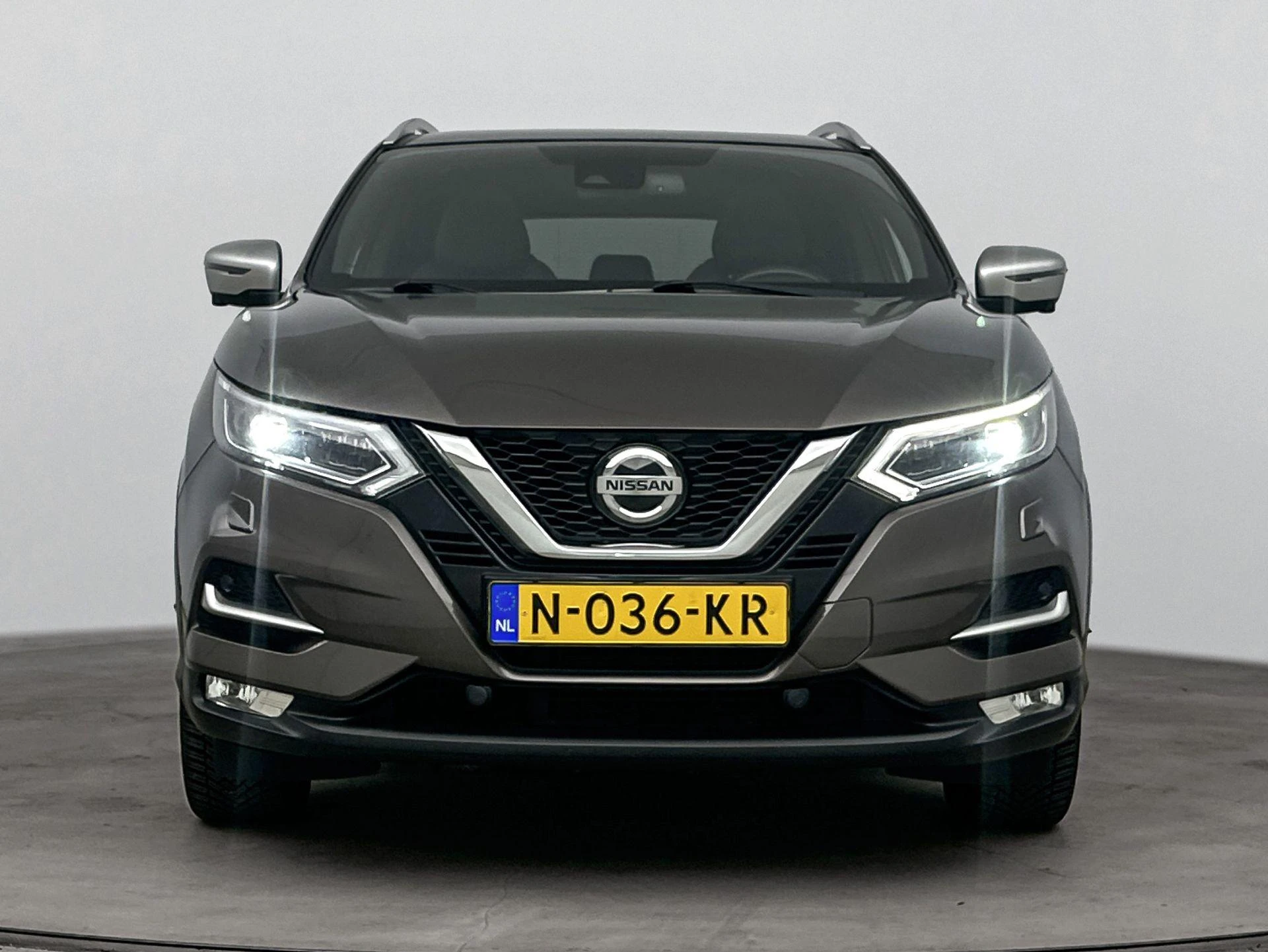 Nissan-QASHQAI-image-4