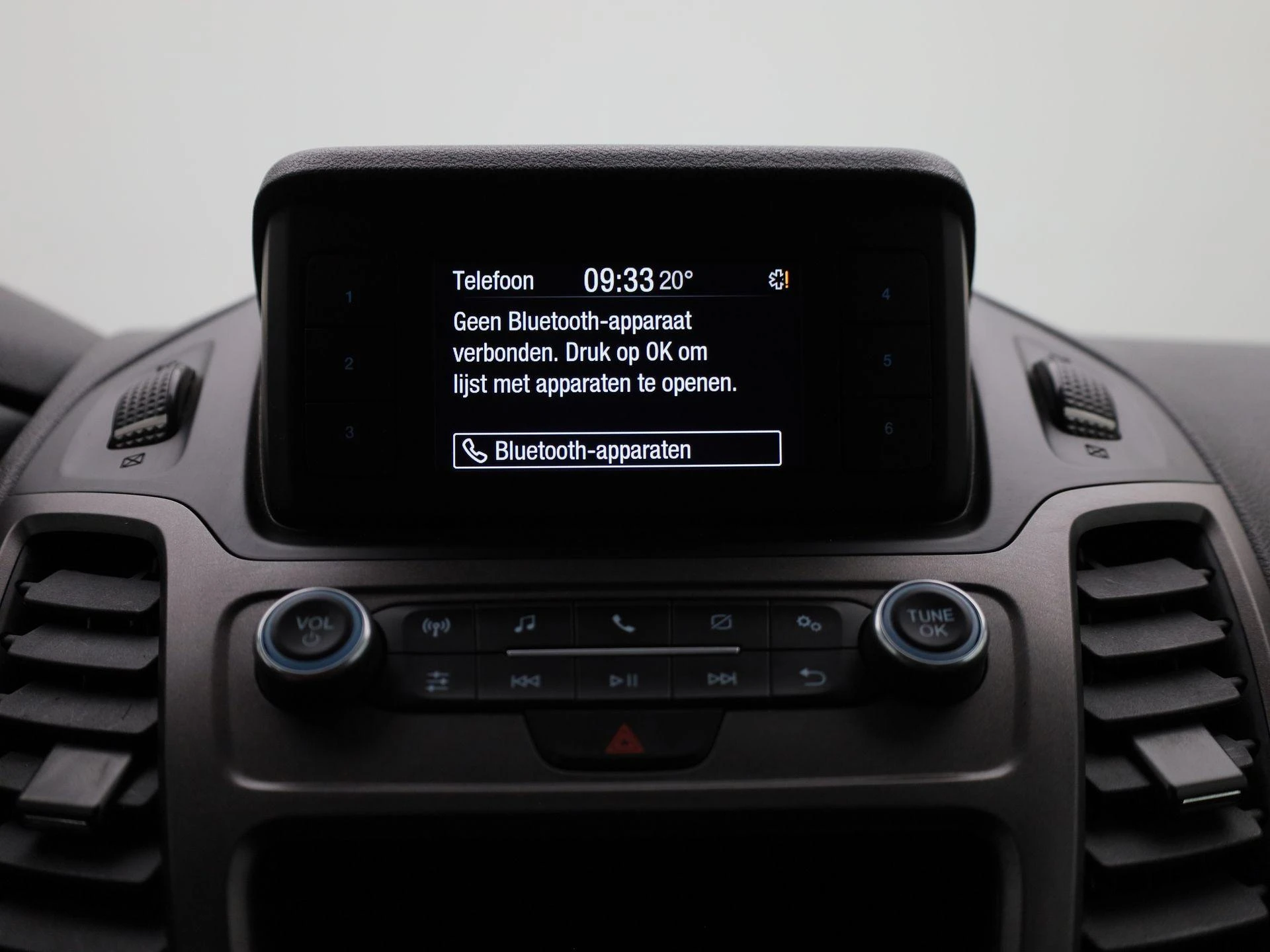 Ford-Transit Connect-image-15
