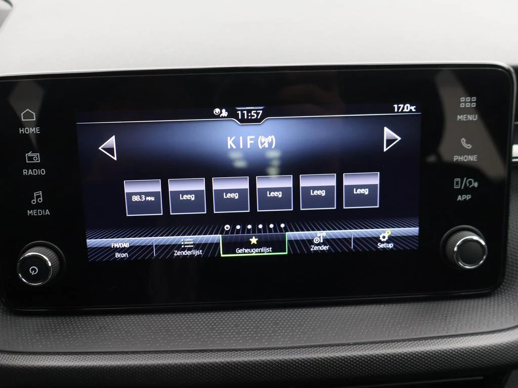 Škoda Fabia Fabia Essence 1.0TSI 95PK *VIRTUAL COCKPIT*PDC ACHTER*APP-CONNECT*...*