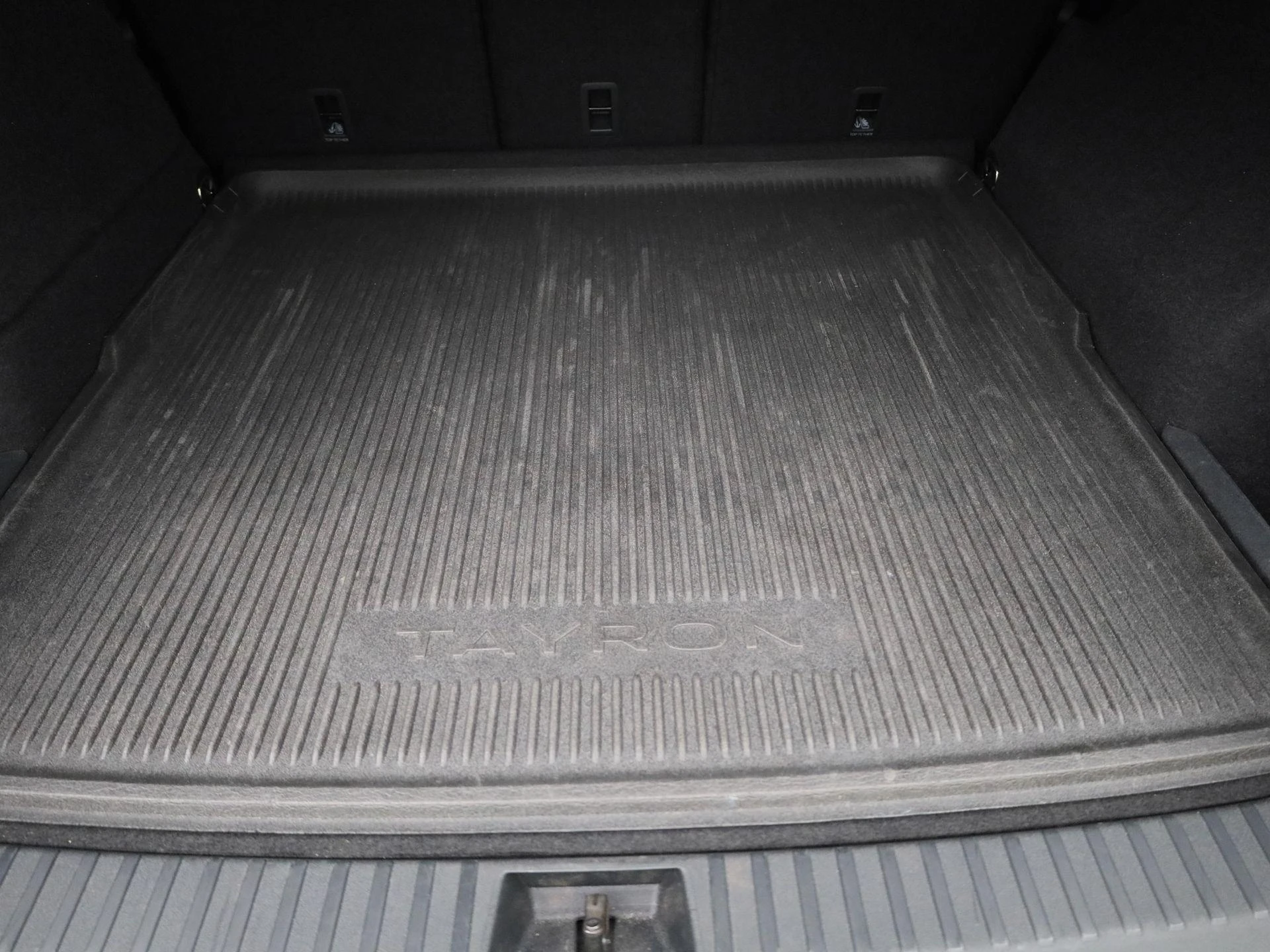 Volkswagen-Tayron-image-13