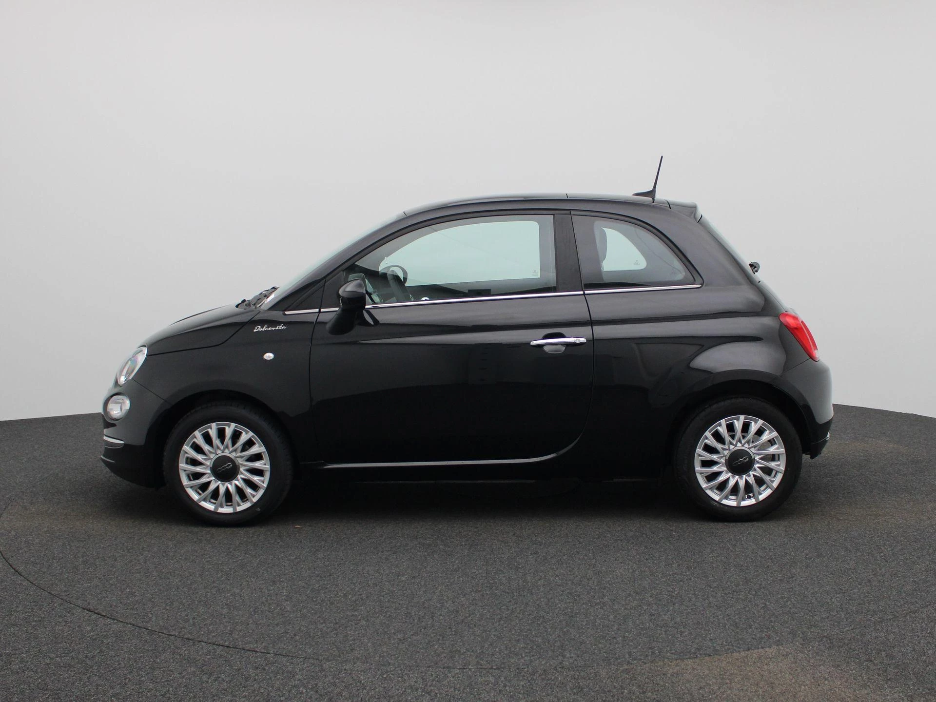 Fiat-500-image-3