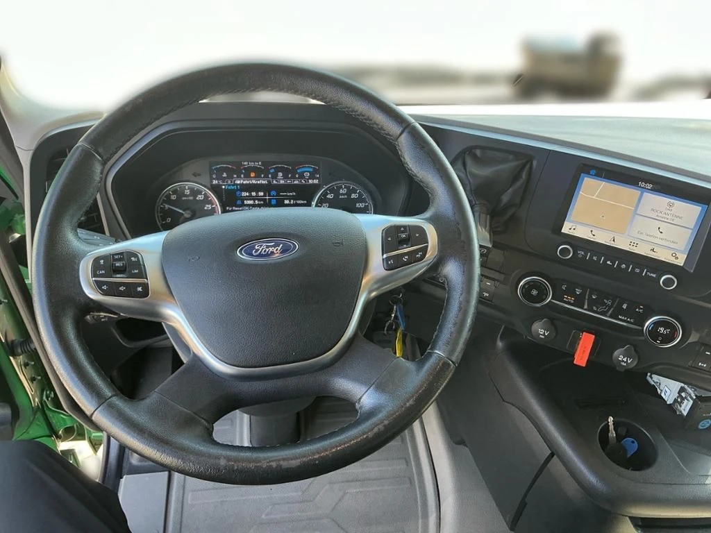 Ford--image-11