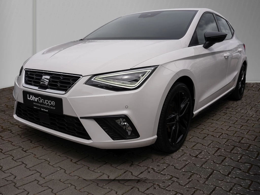 SEAT Ibiza 1.0 TSI FR Pro Black Edition *LED*Navi*Kamera*PDC*18" Performance*Digi-Cockpit*