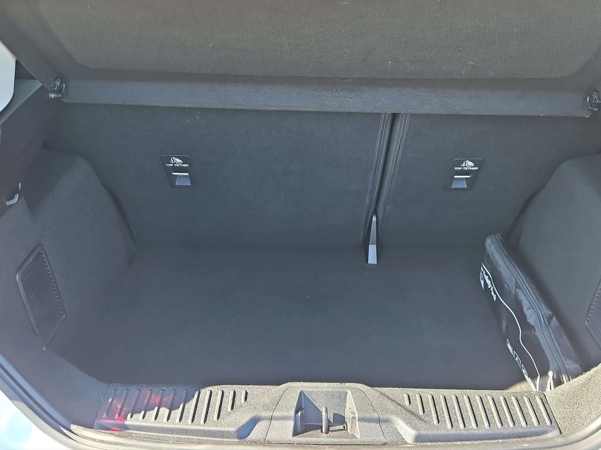 Ford Fiesta Titanium LED | KLIMAAUTOMATIK | PDC | BT