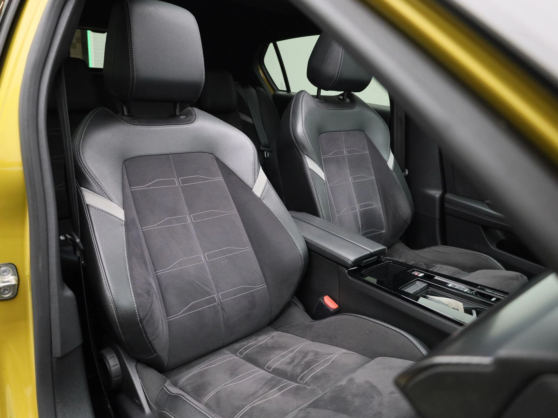 Opel-Astra-image-40