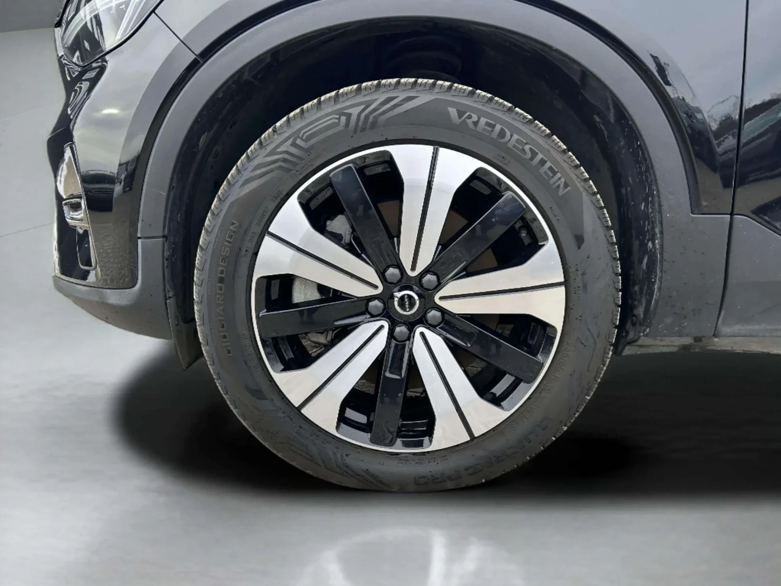 Volvo-XC40-image-8
