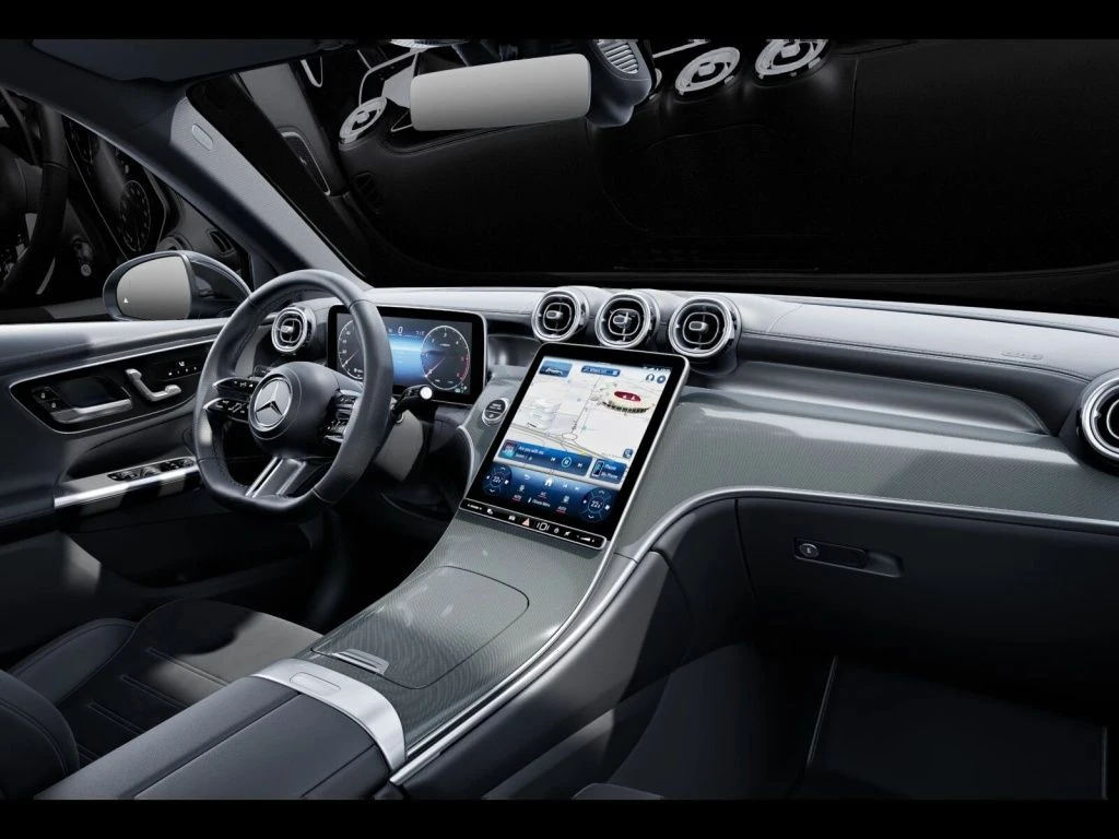Mercedes-Benz-GLC 220 d-image-11