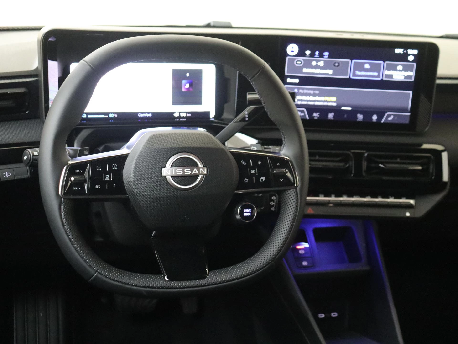 Nissan-Micra-image-13