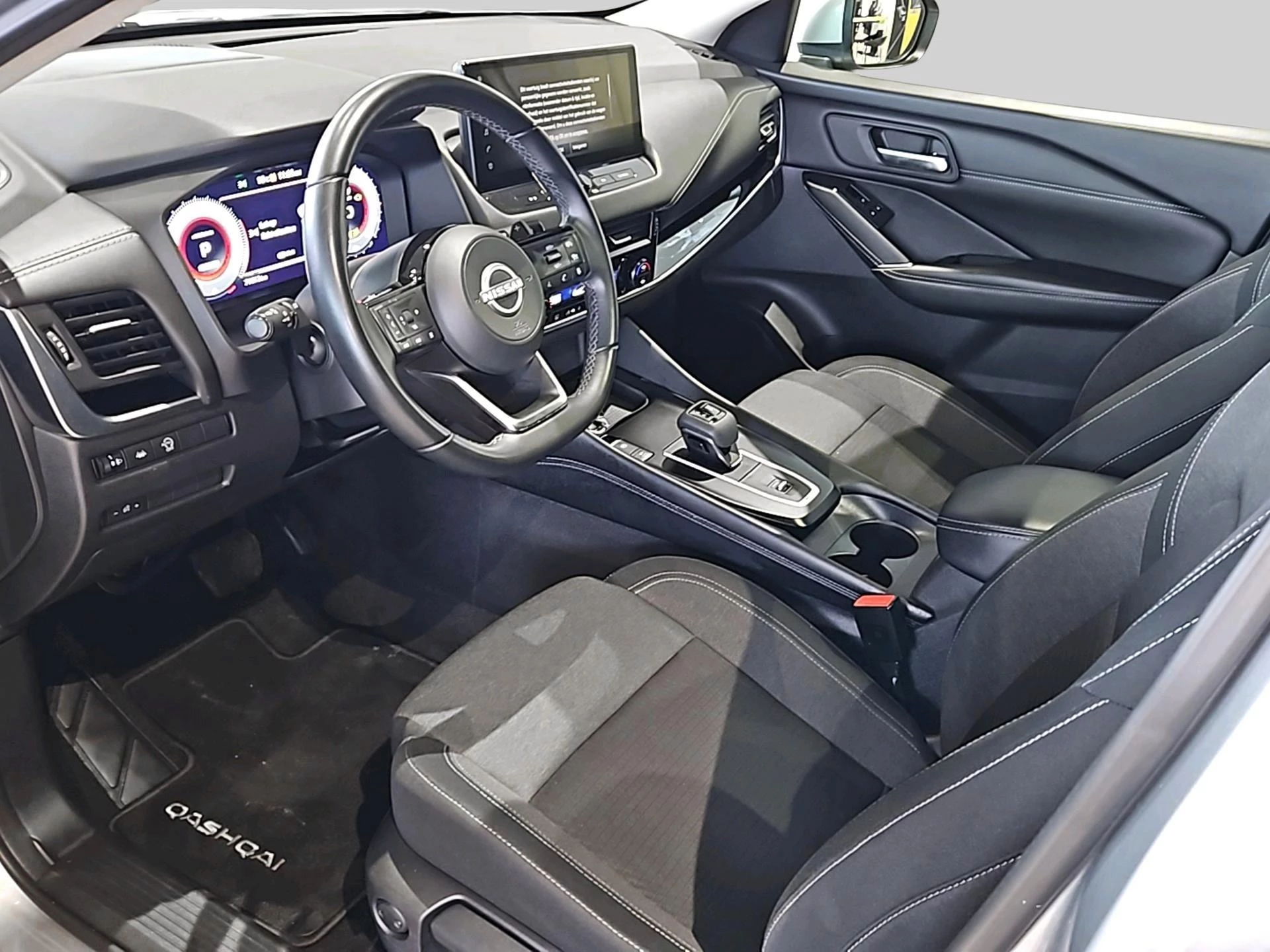 Nissan QASHQAI 1.3 MHEV Xtronic N-Connecta