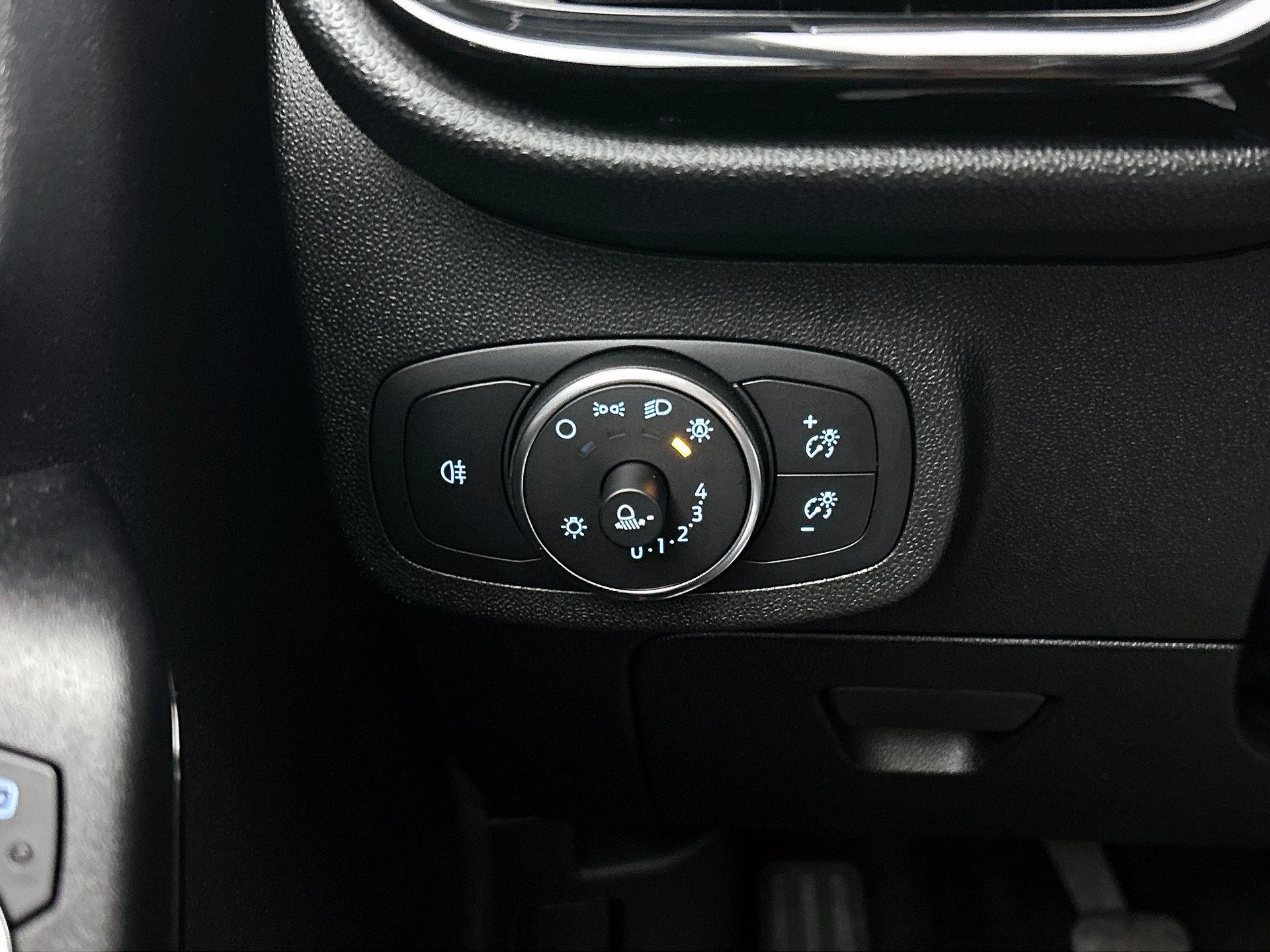 Ford-Fiesta-image-23