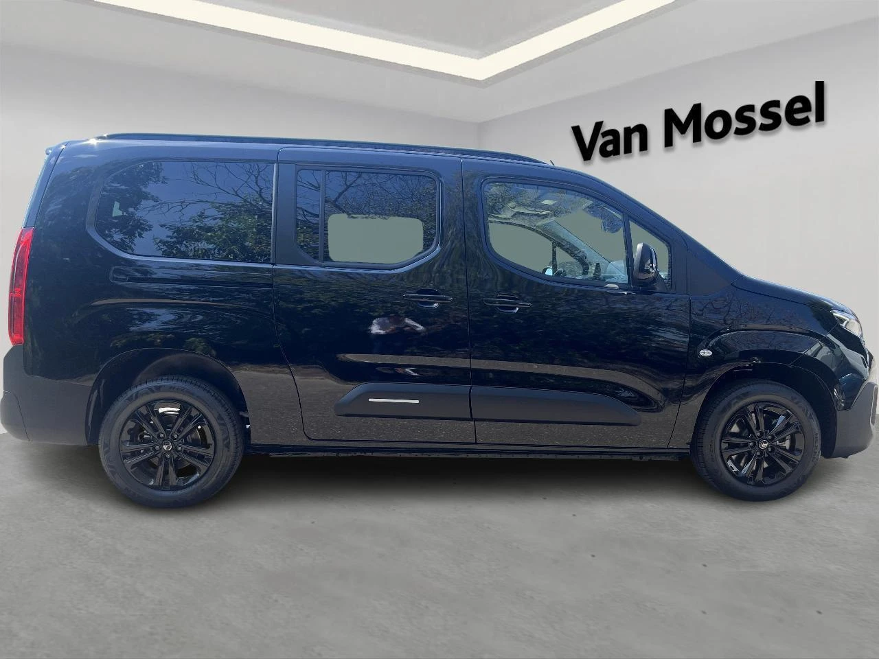 Citroën Berlingo XL 1.5 BlueHDi 130 S&S BVM6 PLUS