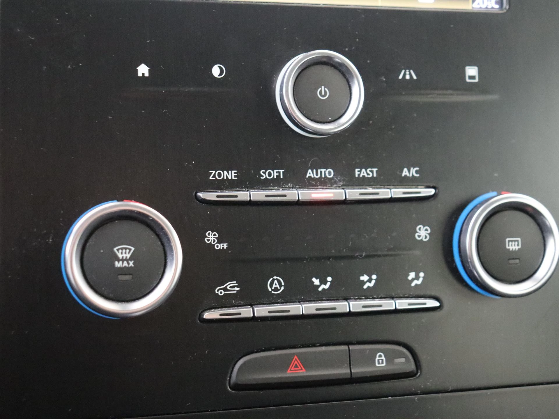 Renault-Scénic-image-23