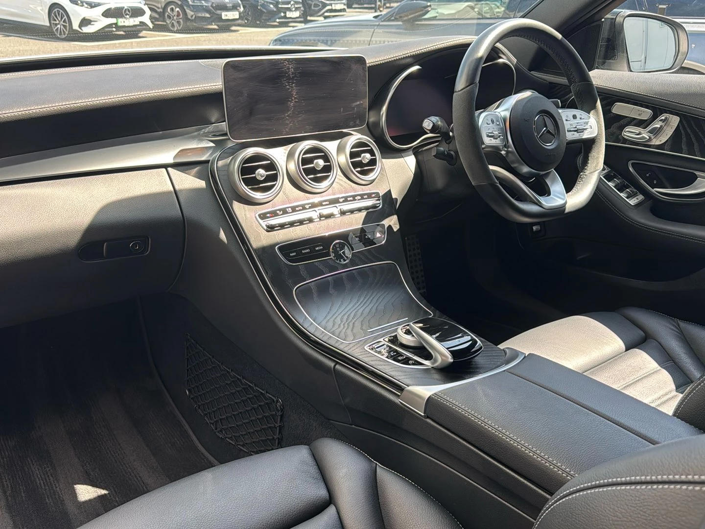 Mercedes-Benz C-Class CLASS C220d AMG Line Edition Premium 4dr 9G-Tronic