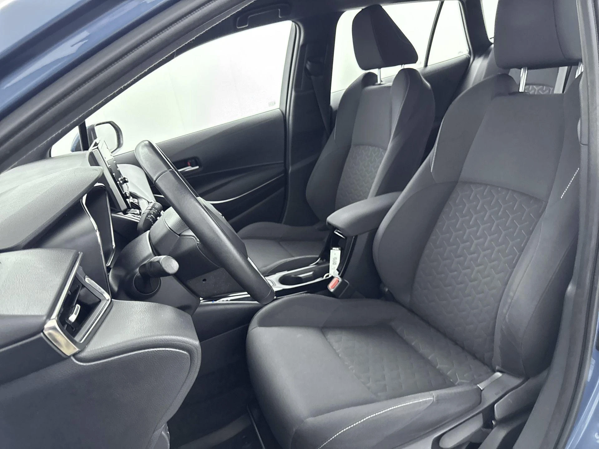 Toyota-Corolla Touring Sports-image-23