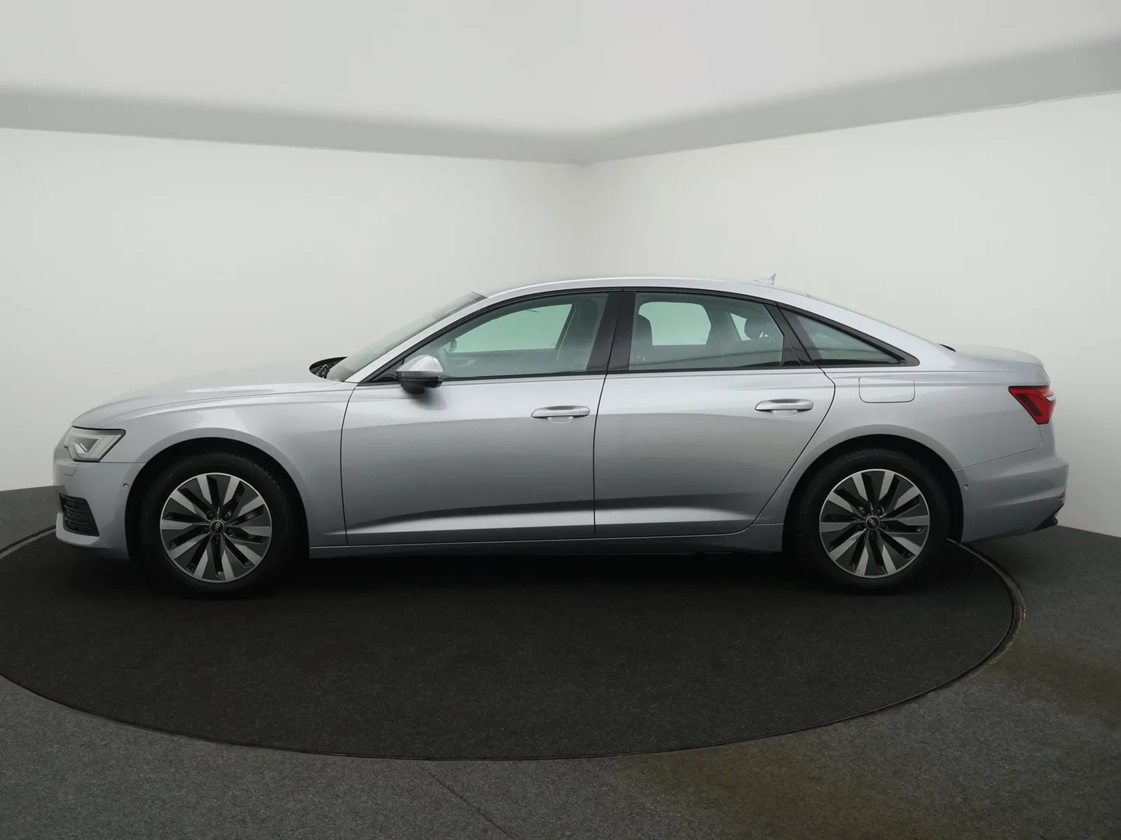 Audi A6 PHEV A6 PHEV 50 TFSIe QUATTRO 265PK *AUTOMAAT*LEDER*360° CAMERA*CRUISE*PDC*VIRTUAL COCKPIT*NAVI*APP-CONNECT*...*