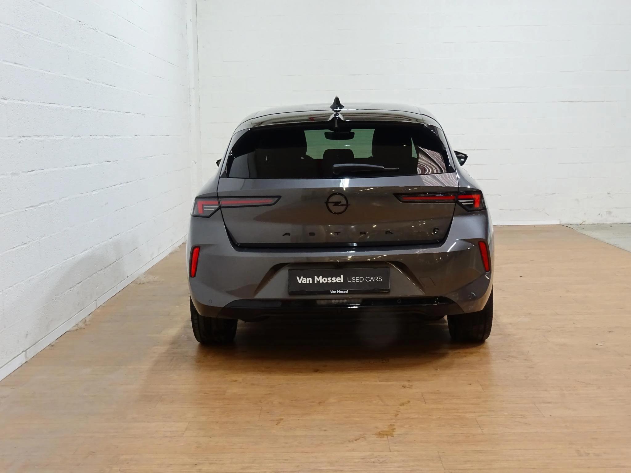 Opel-Astra-image-9