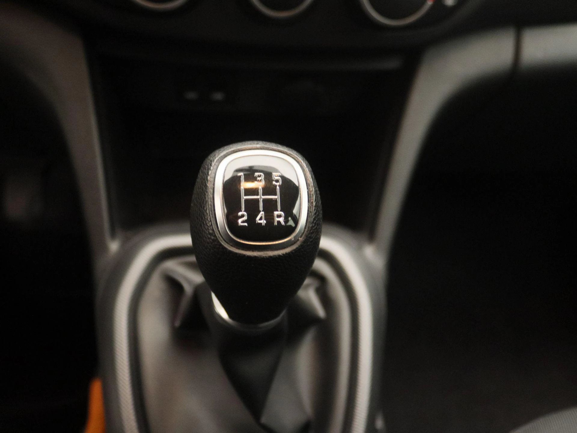 Hyundai-i10-image-10