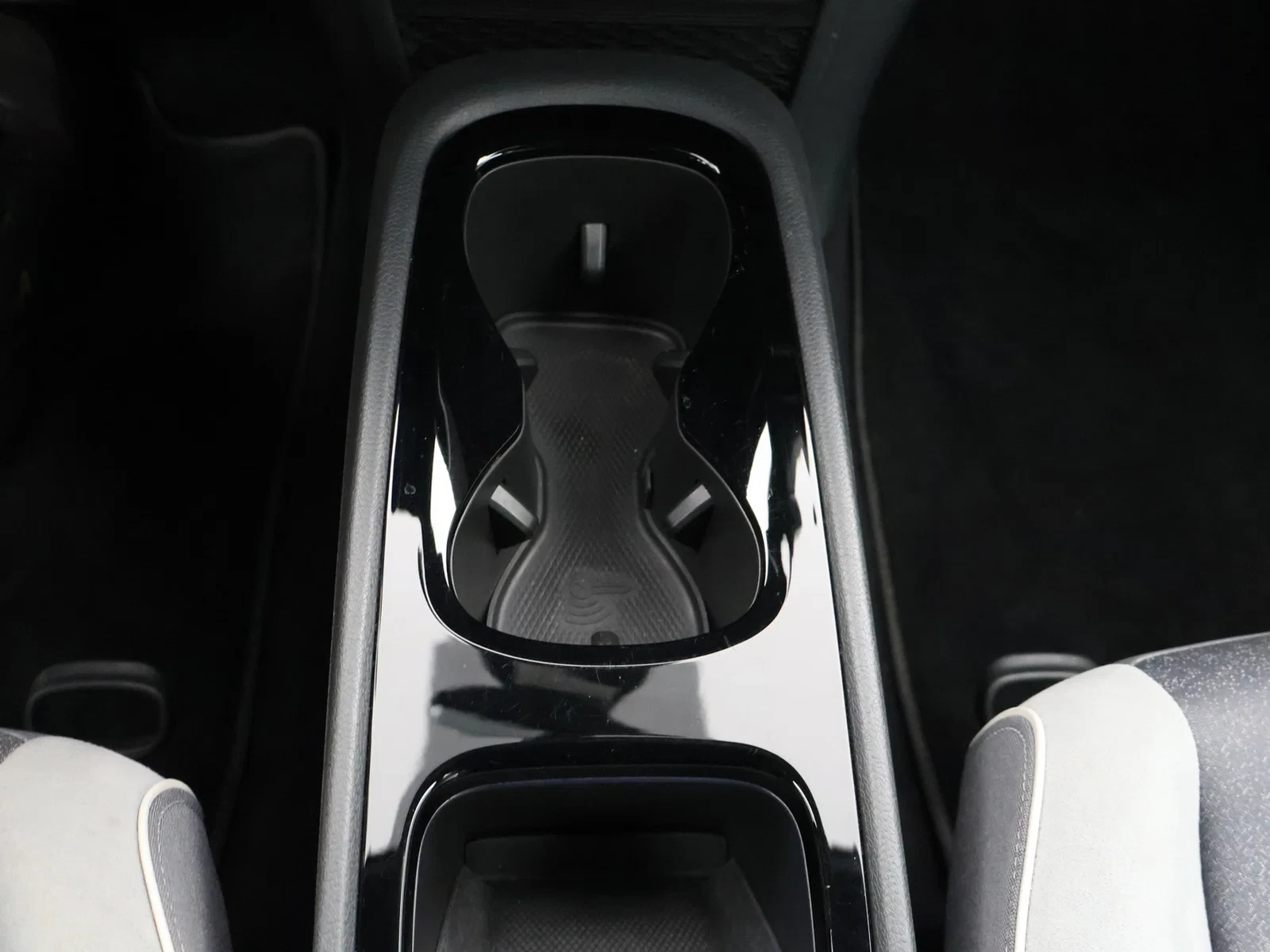 Volkswagen ID.3 ID.3 Pro Performance 'Business' 58kWh 204PK *AUTOMAAT*CAMERA*ACC*PDC*VIRTUAL COCKPIT*NAVI*APP-CONNECT*...*