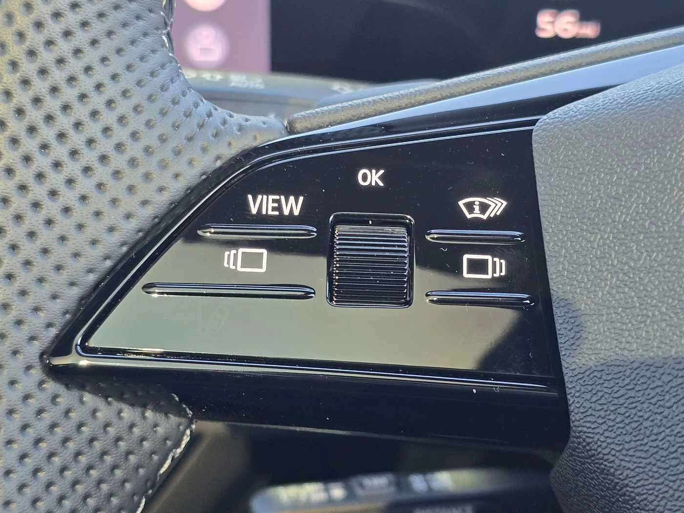 Audi-S6 Avant e-tron-image-28